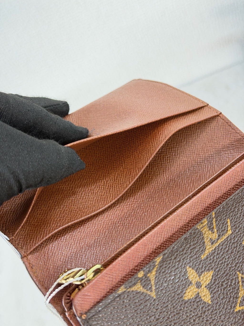 Louis Vuitton Monogram Porte-Monnaie Billets Trésor Wallet