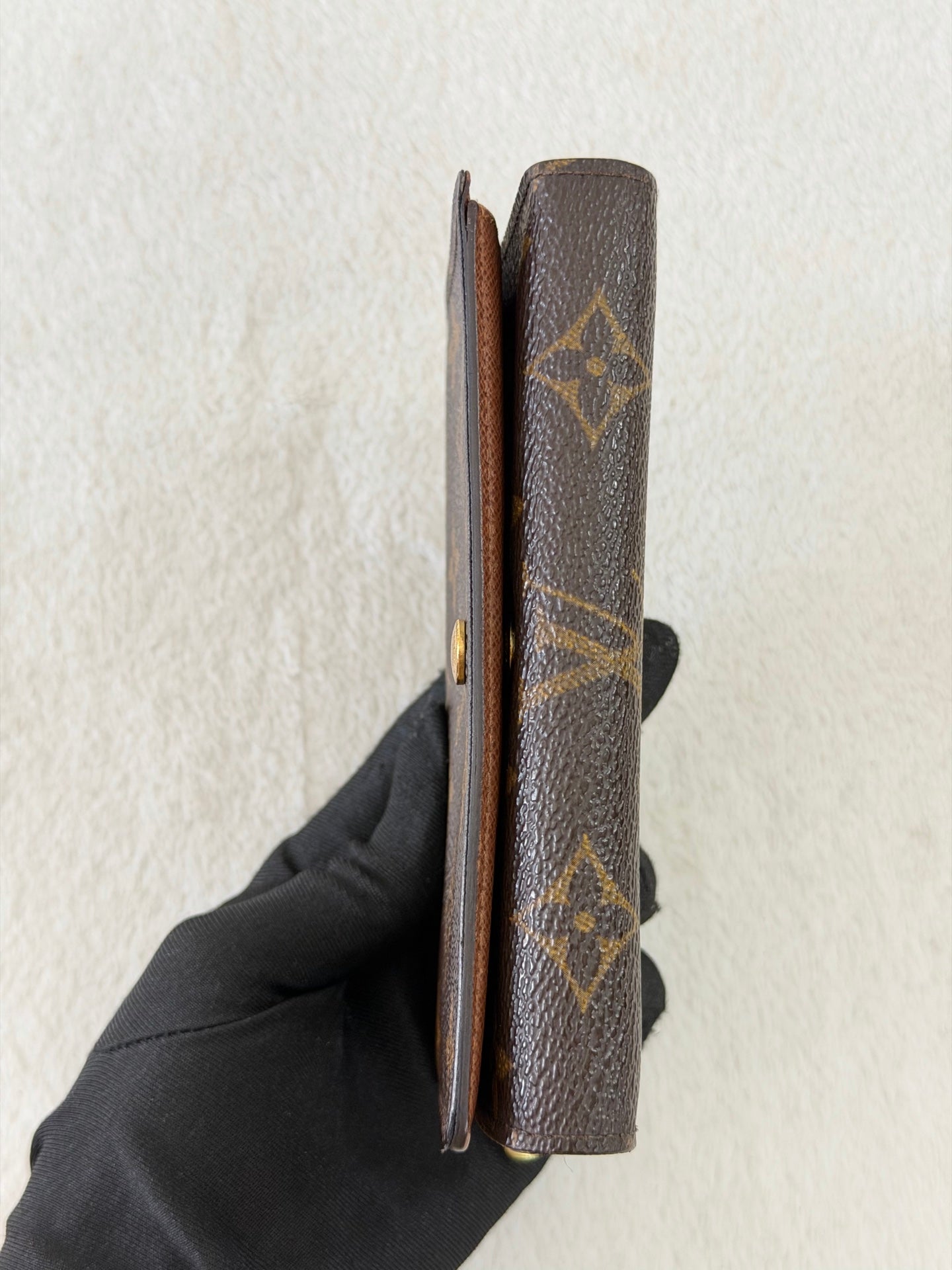 Louis Vuitton Monogram Porte-Monnaie Billets Trésor Wallet