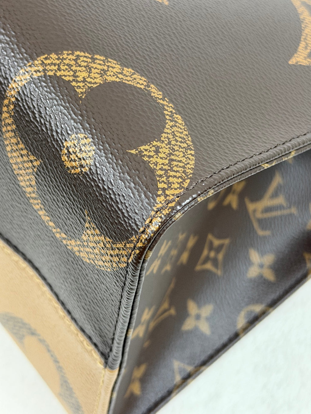 LV on the go MM
