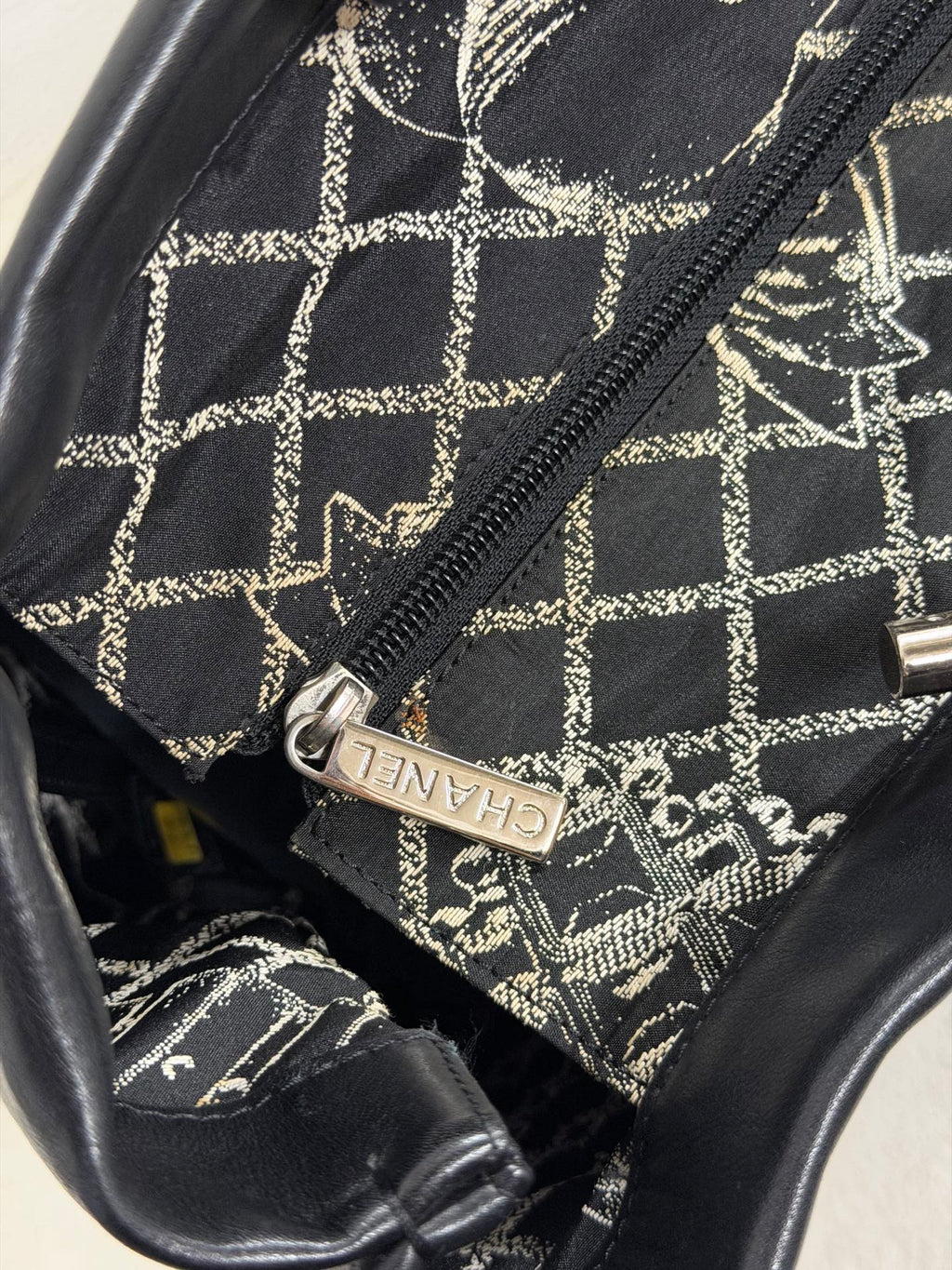Chanel Essential 31 Rue Cambon Shopping Tote Bag