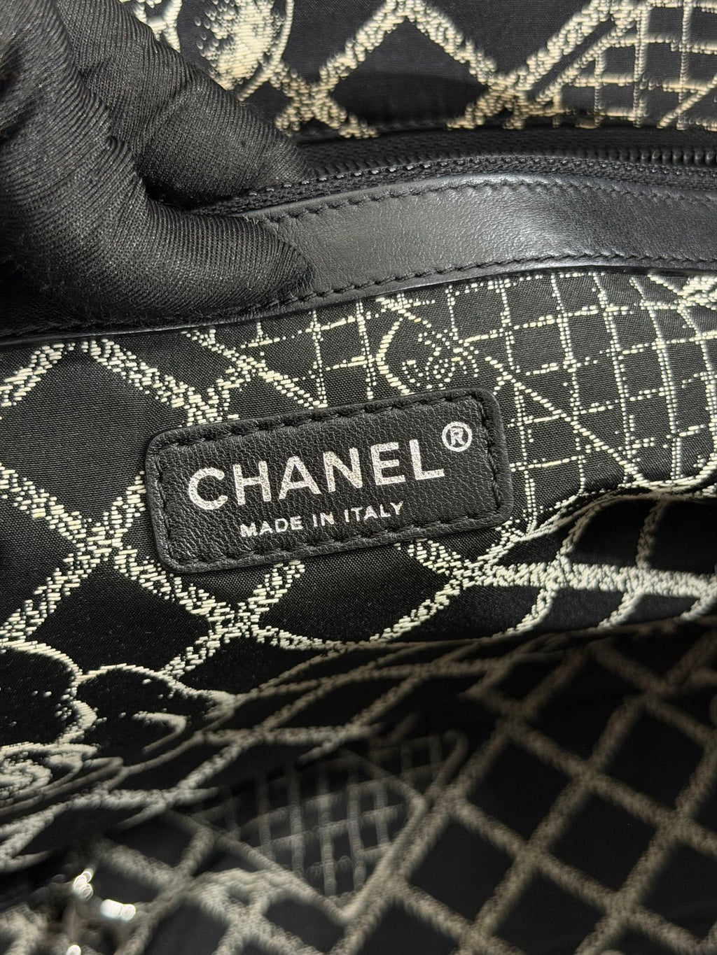 Chanel Essential 31 Rue Cambon Shopping Tote Bag