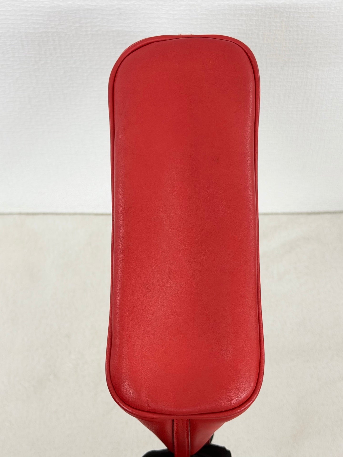 Gucci Vintage Leather Boat Pochette