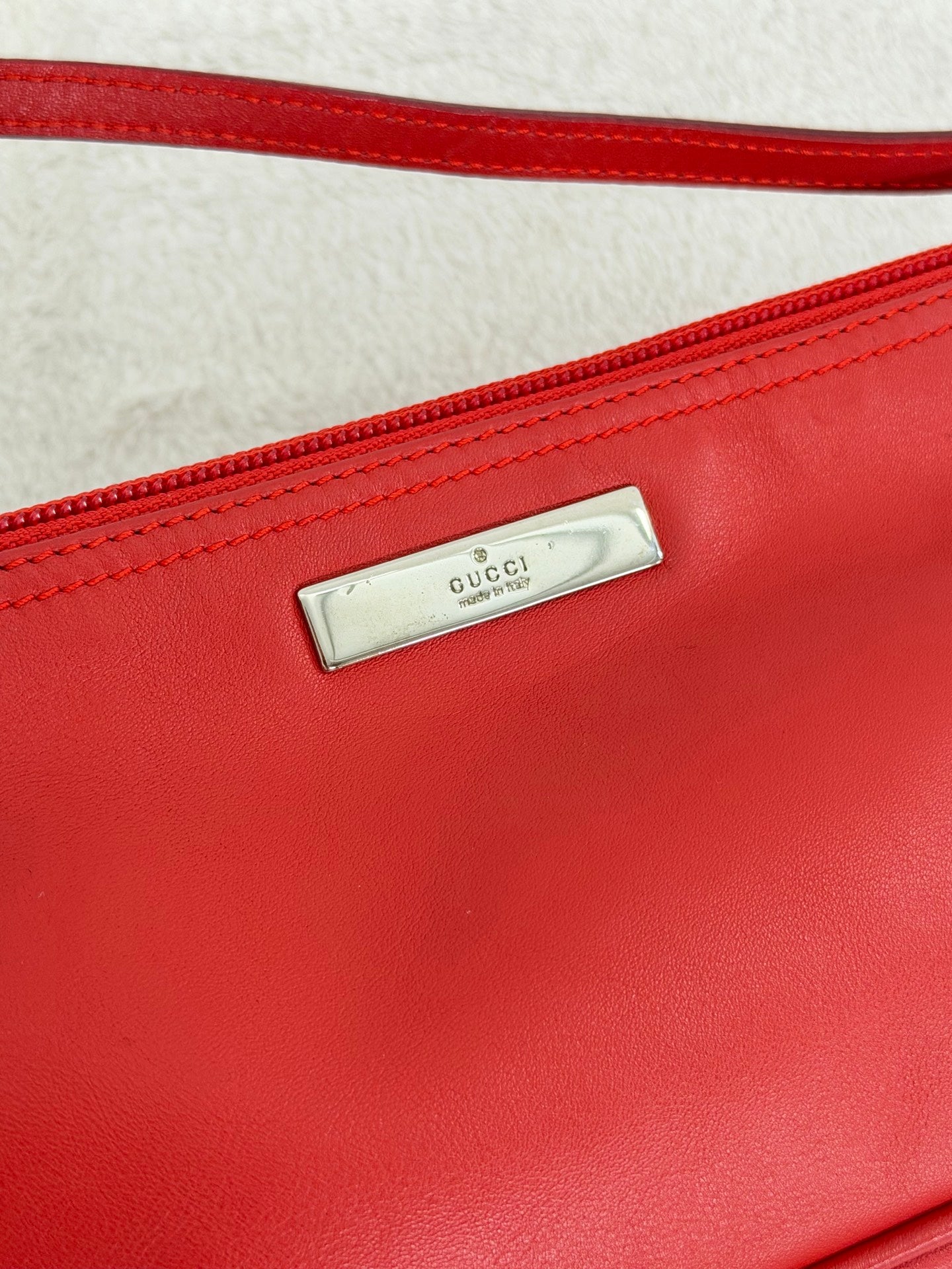 Gucci Vintage Leather Boat Pochette