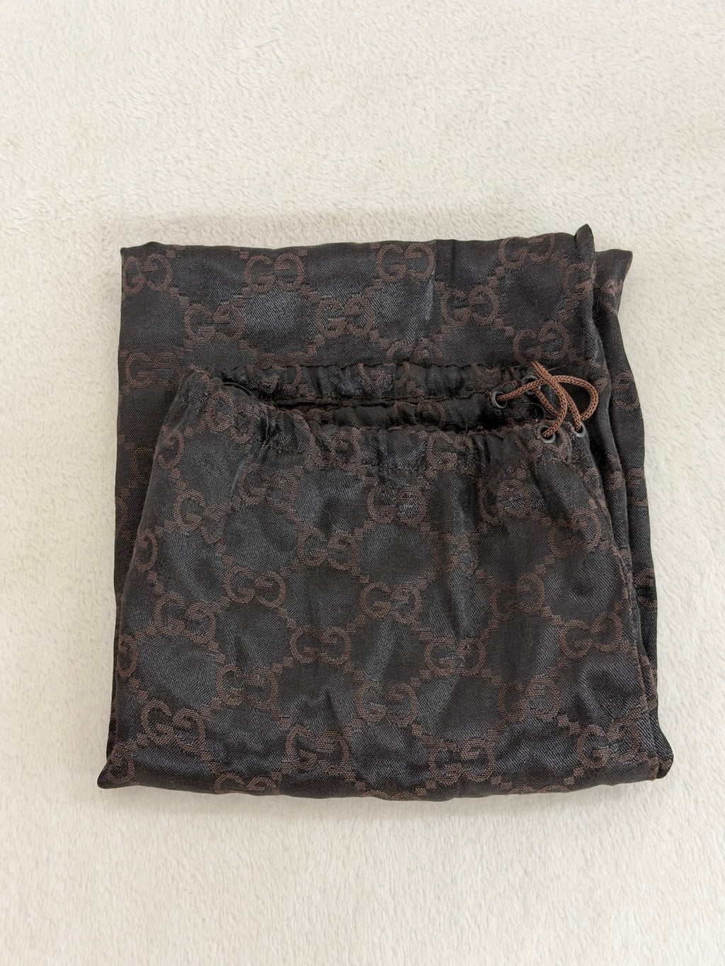 Gucci Vintage Leather Boat Pochette