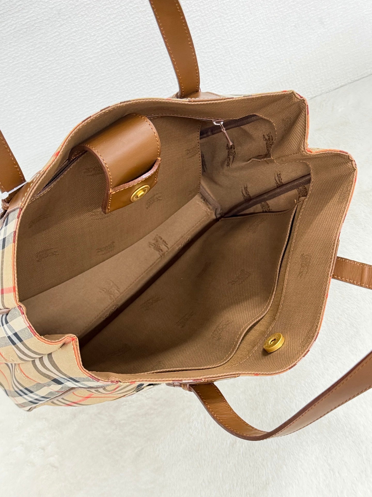 Burberrys Vintage Haymarket Check Tote Bag