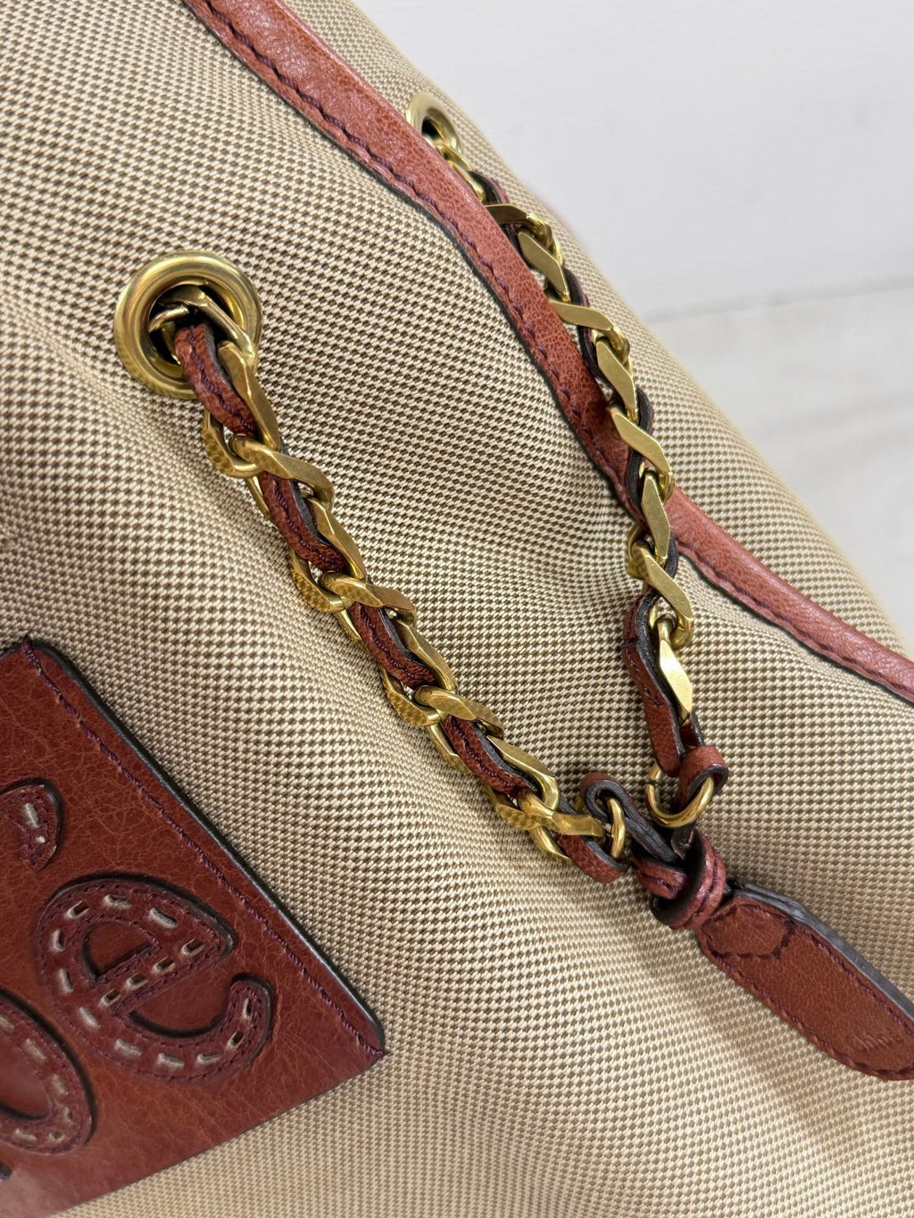 Chloé Vintage Logo Patch Canvas Shoulder Bag
