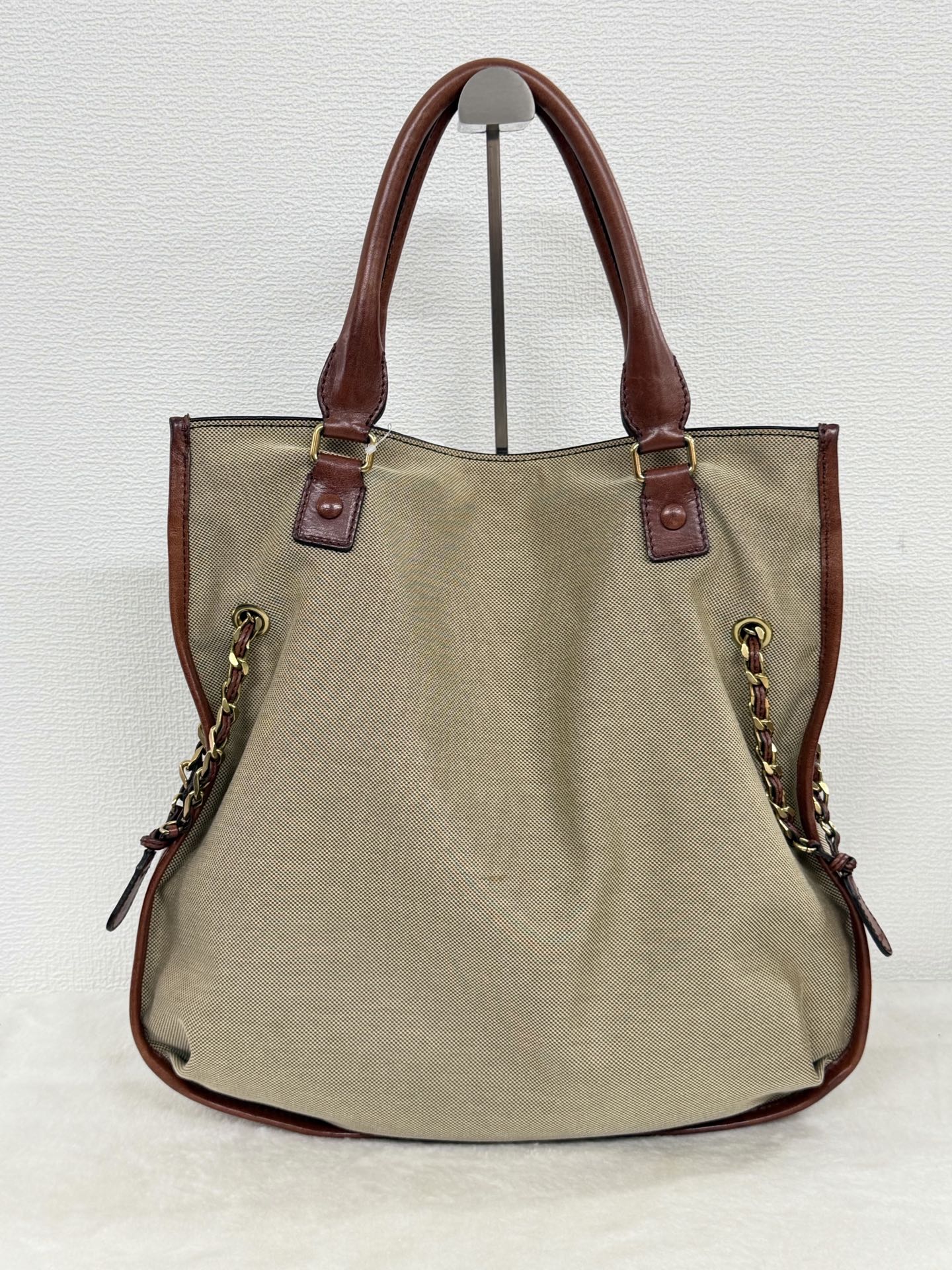 Chloé Vintage Logo Patch Canvas Shoulder Bag