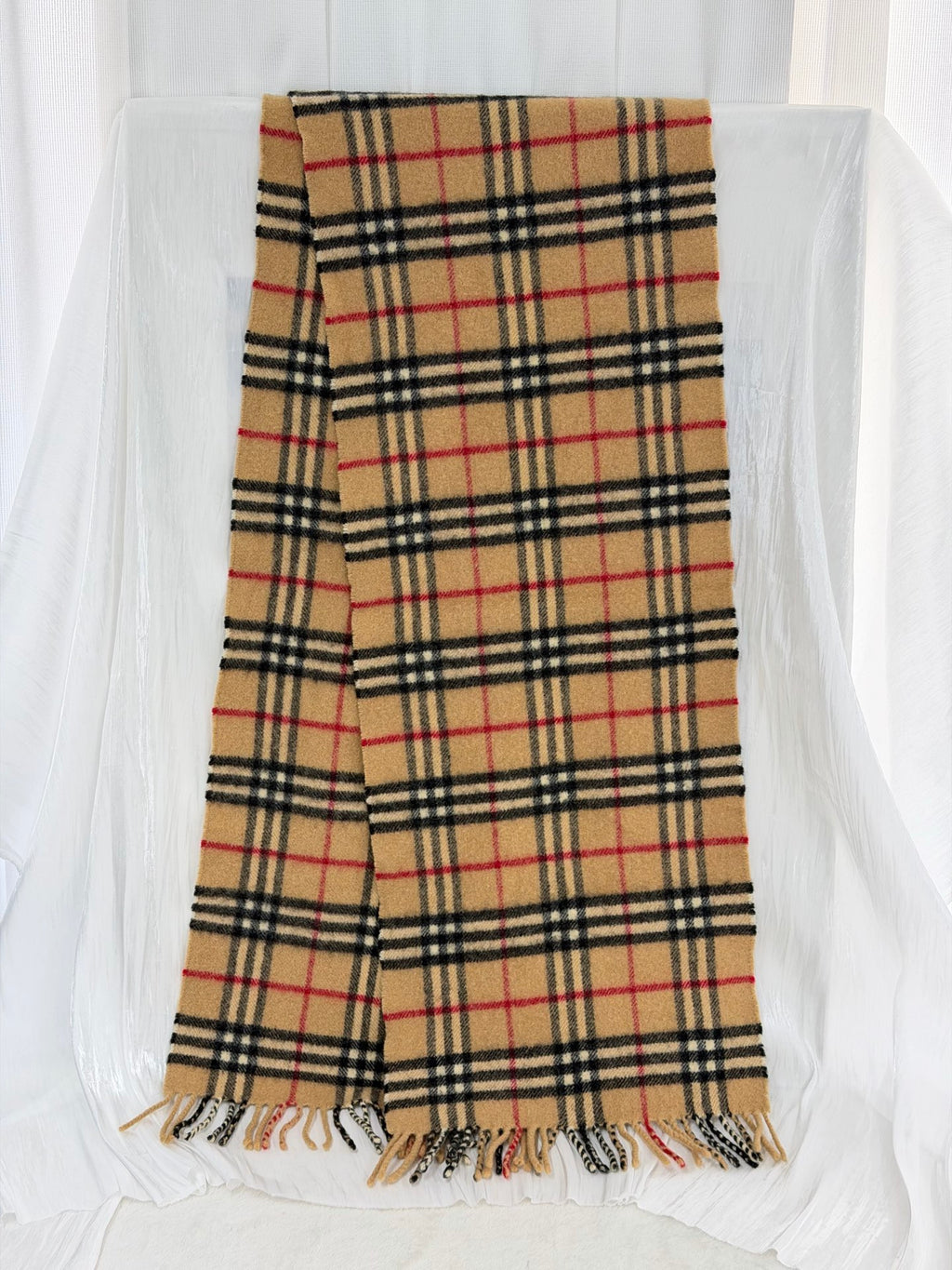 Burberry Vintage Nova Check Lambswool Muffler