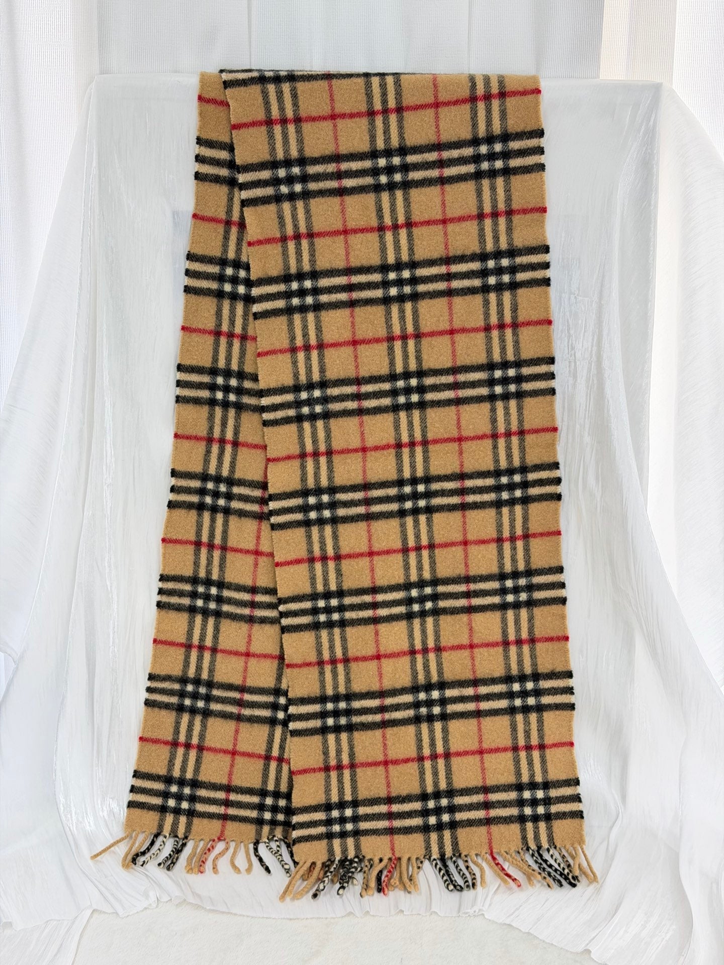 Burberry Vintage Nova Check Lambswool Muffler