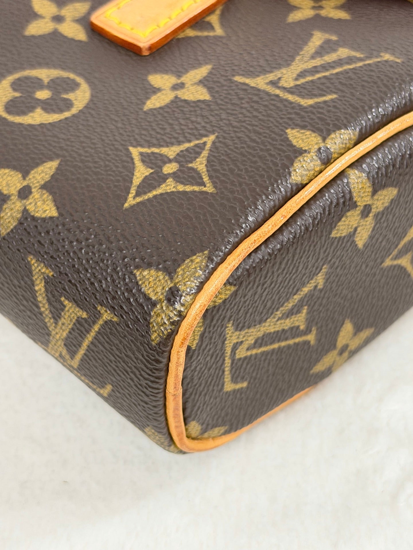 LOUIS VUITTON Sonatine Monogram Handbag