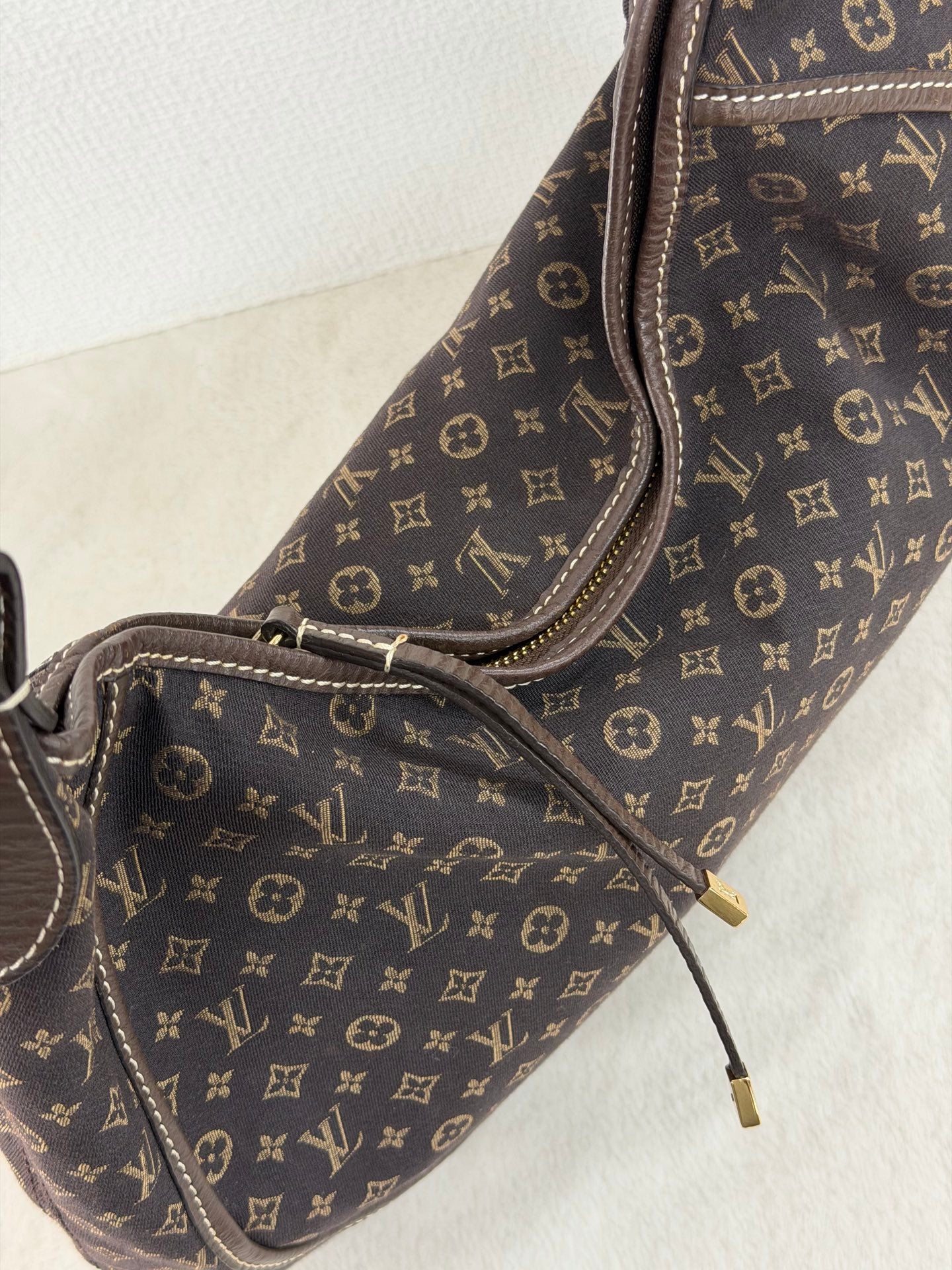 Louis Vuitton Monogram Idylle Manon Hobo Shoulder Bag