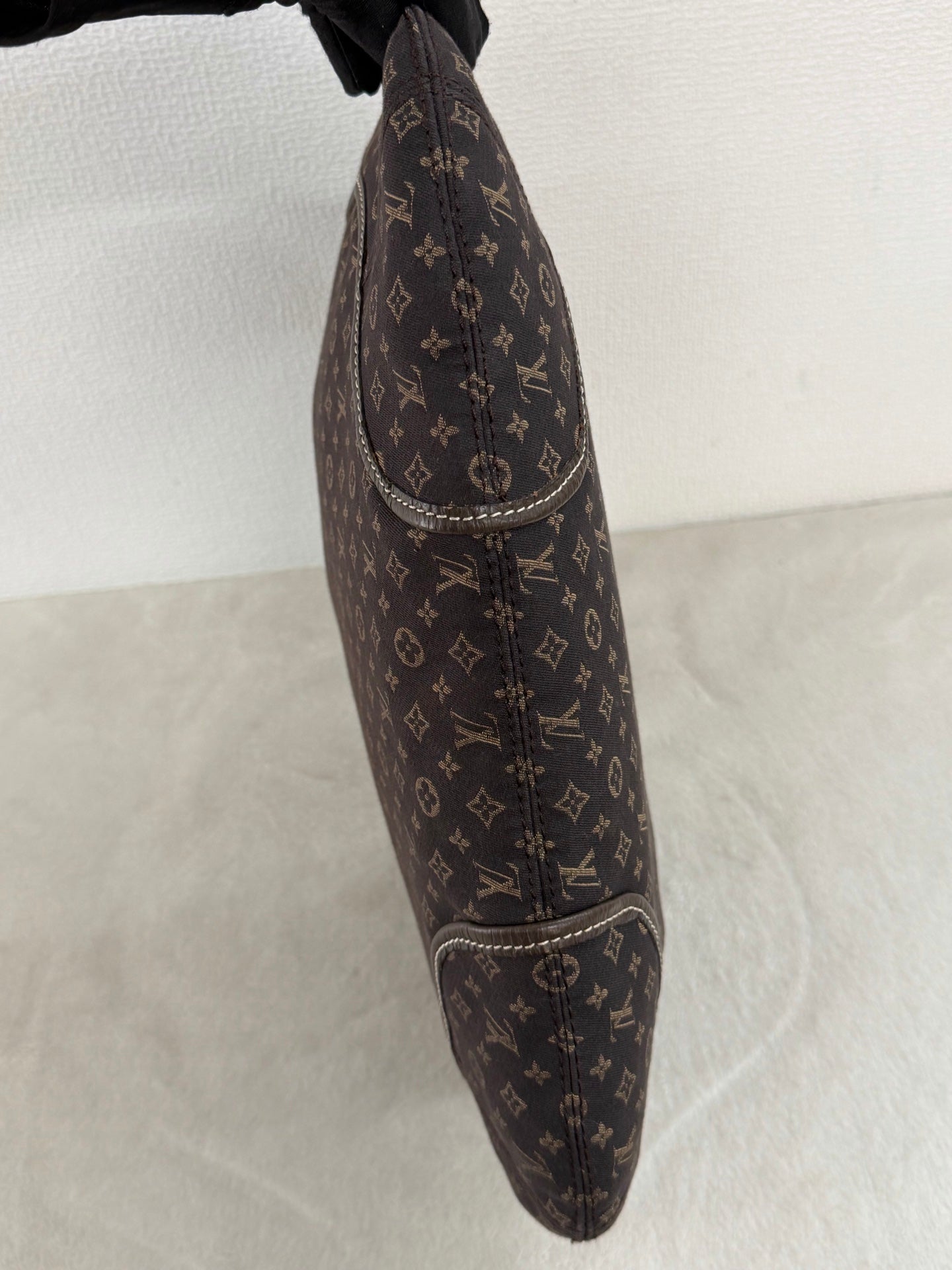 Louis Vuitton Monogram Idylle Manon Hobo Shoulder Bag