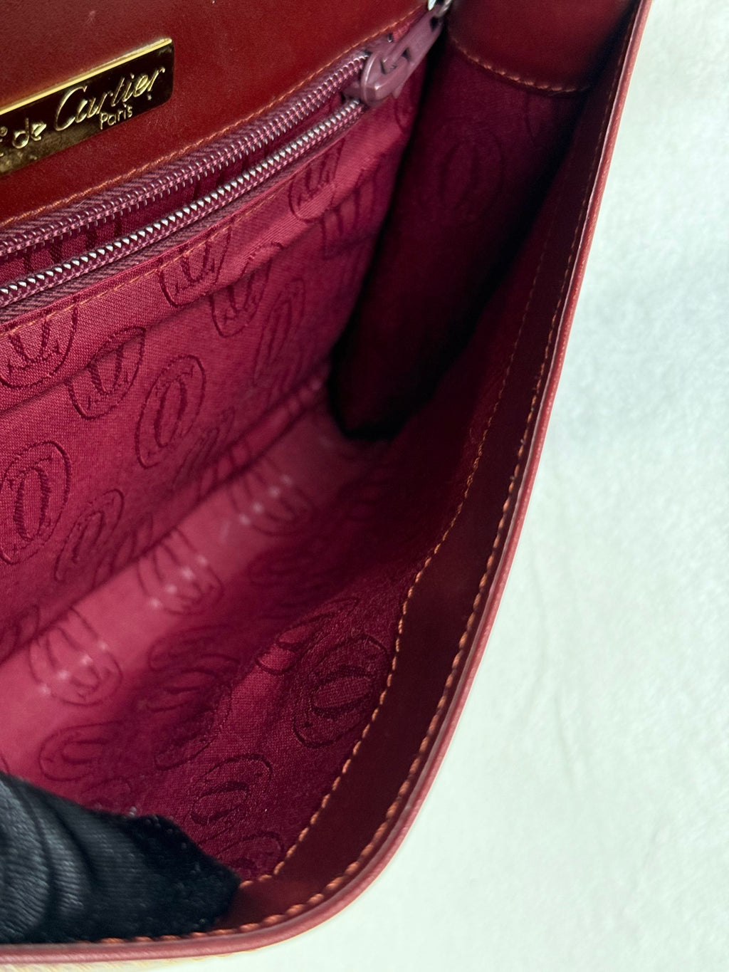 Cartier Vintage Must de Cartier Bordeaux Leather Clutch Bag