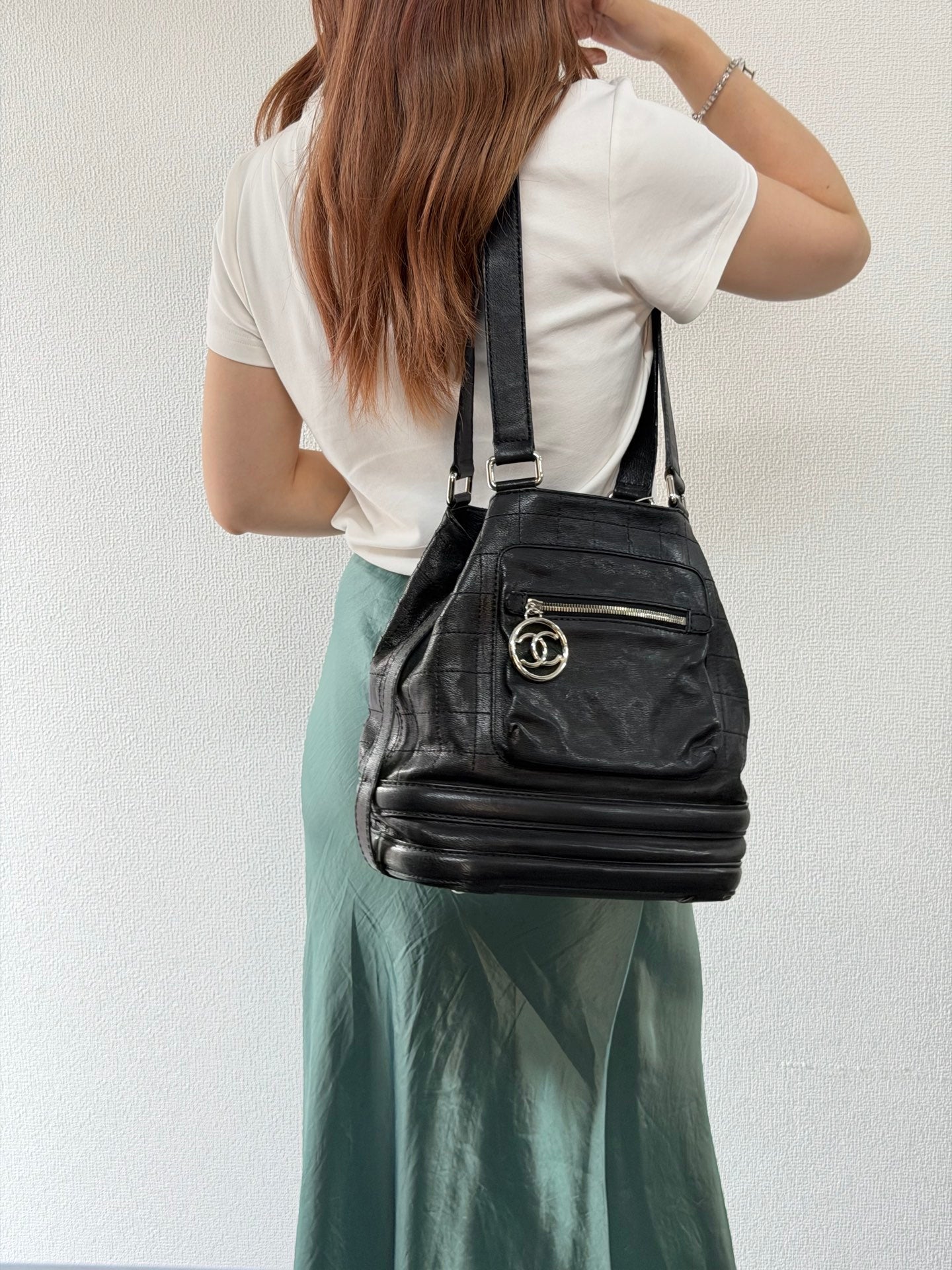 CHANEL Black-silver Totebag