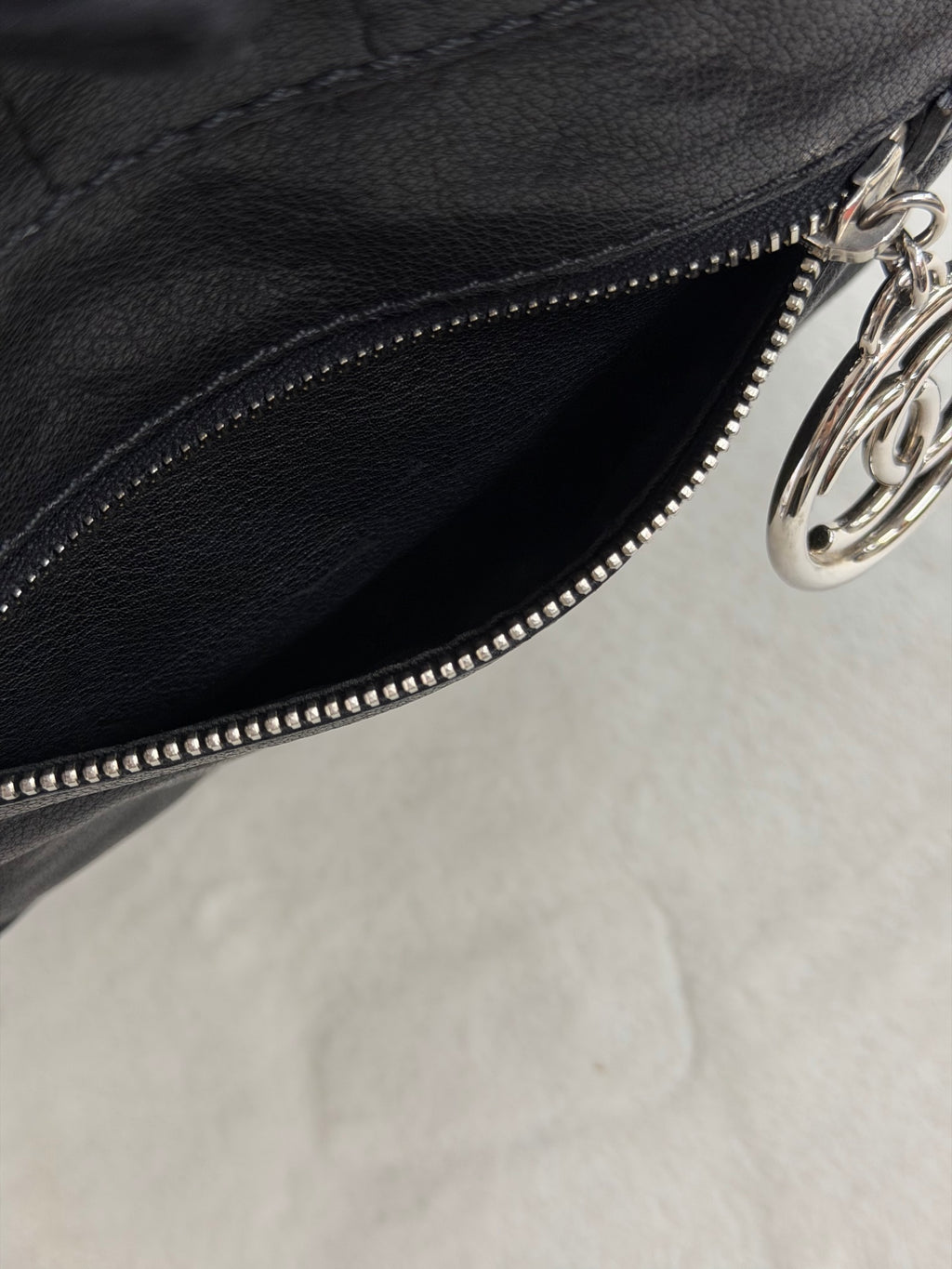 CHANEL Black-silver Totebag