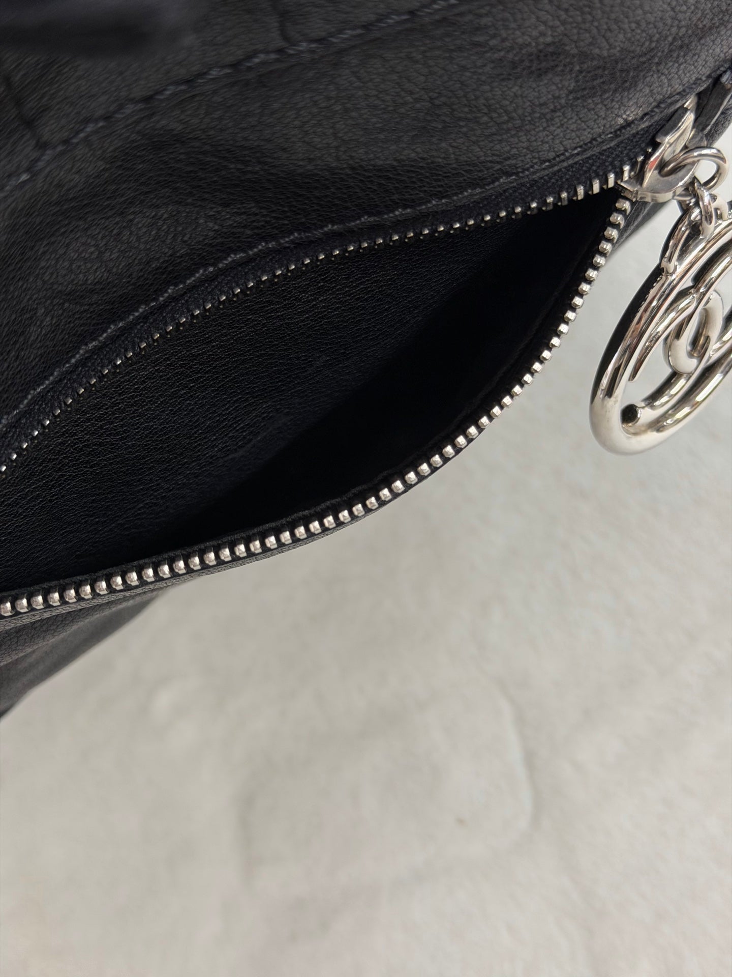 CHANEL Black-silver Totebag