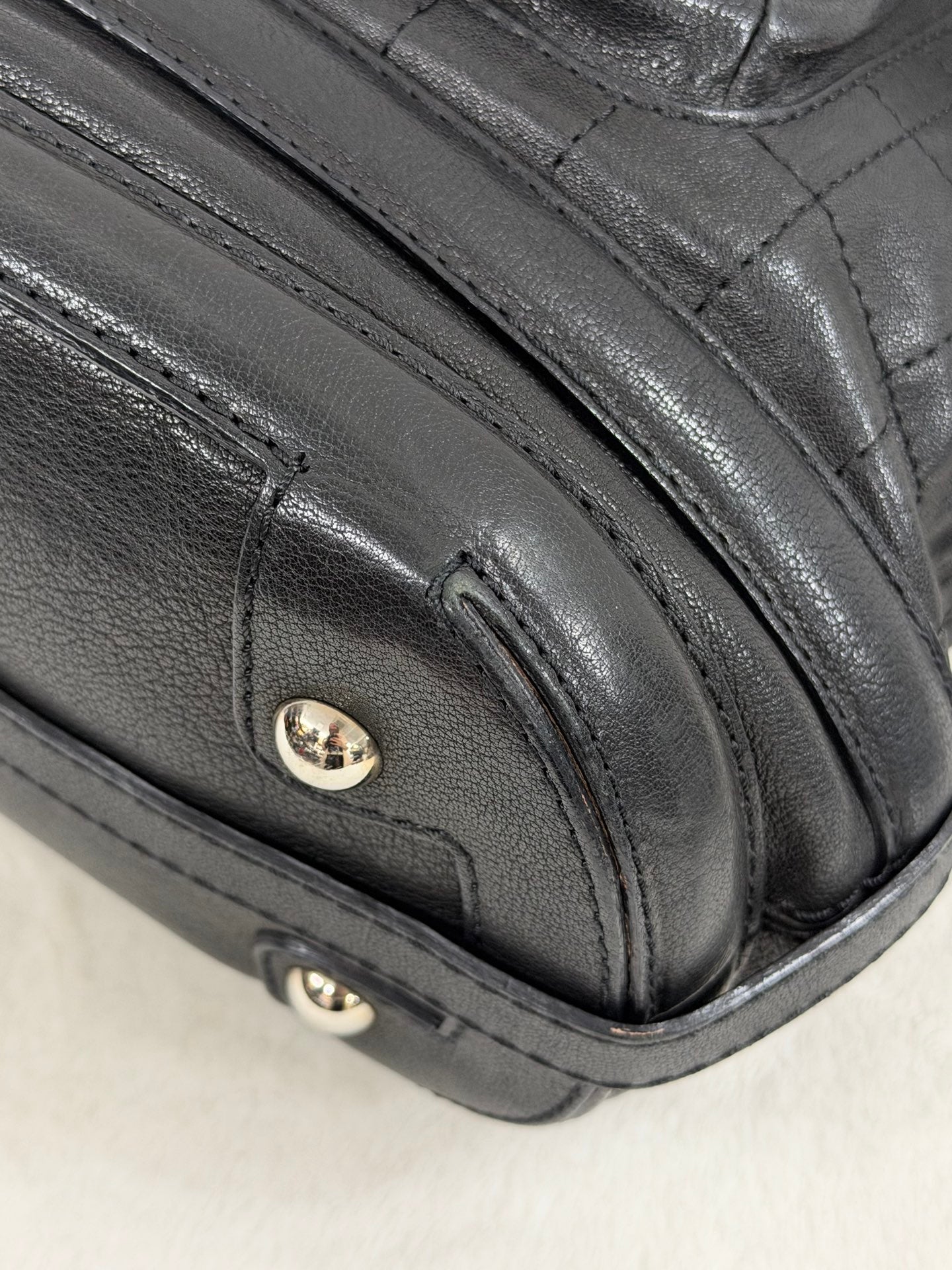 CHANEL Black-silver Totebag
