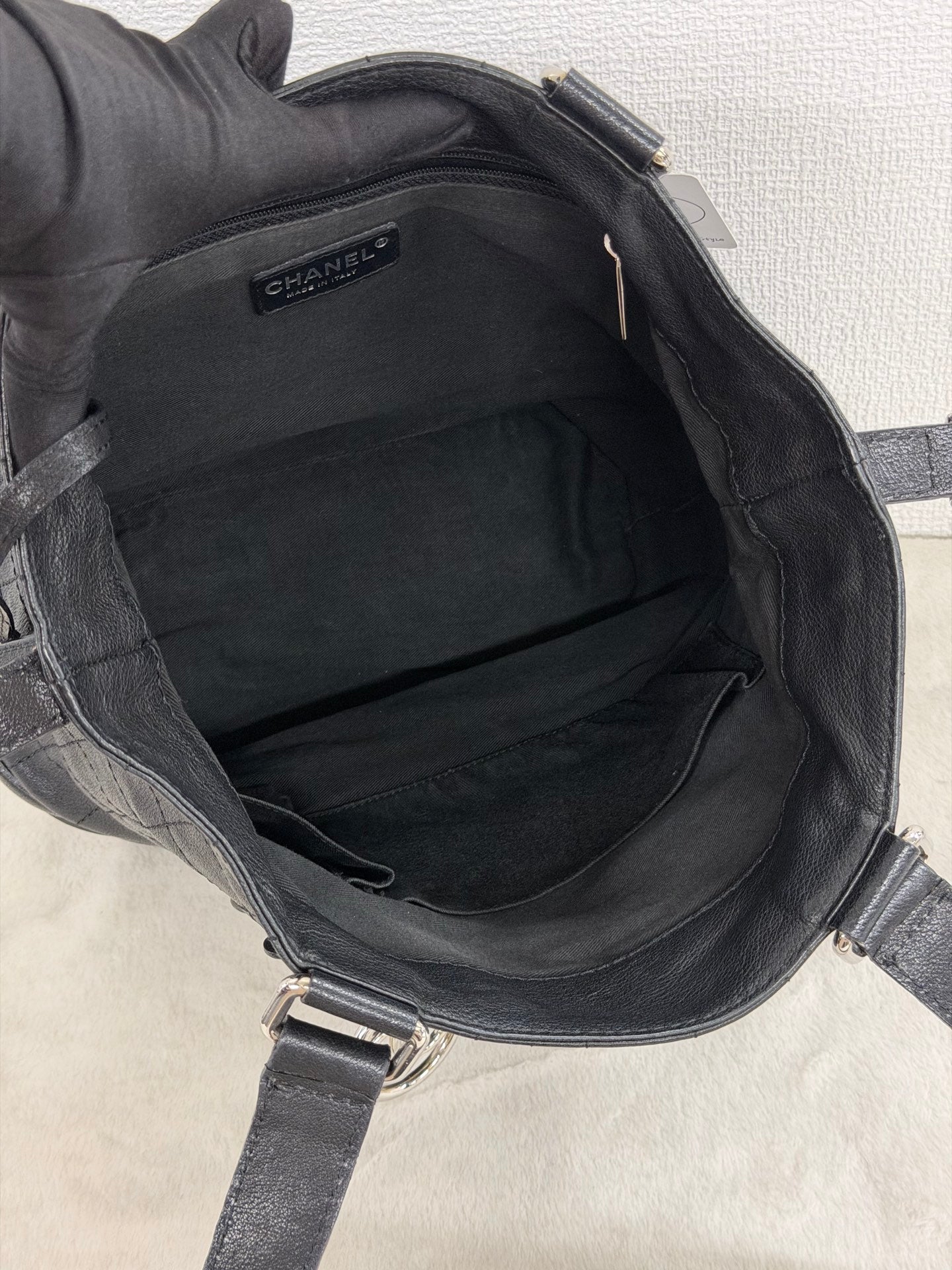 CHANEL Black-silver Totebag