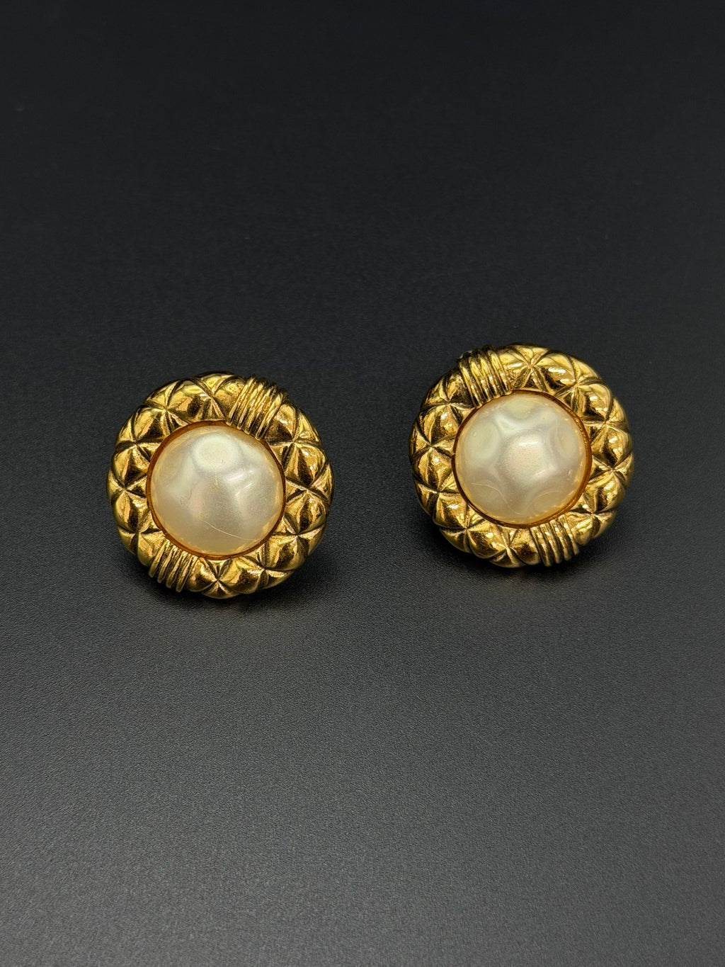 Chanel Clip On Earring