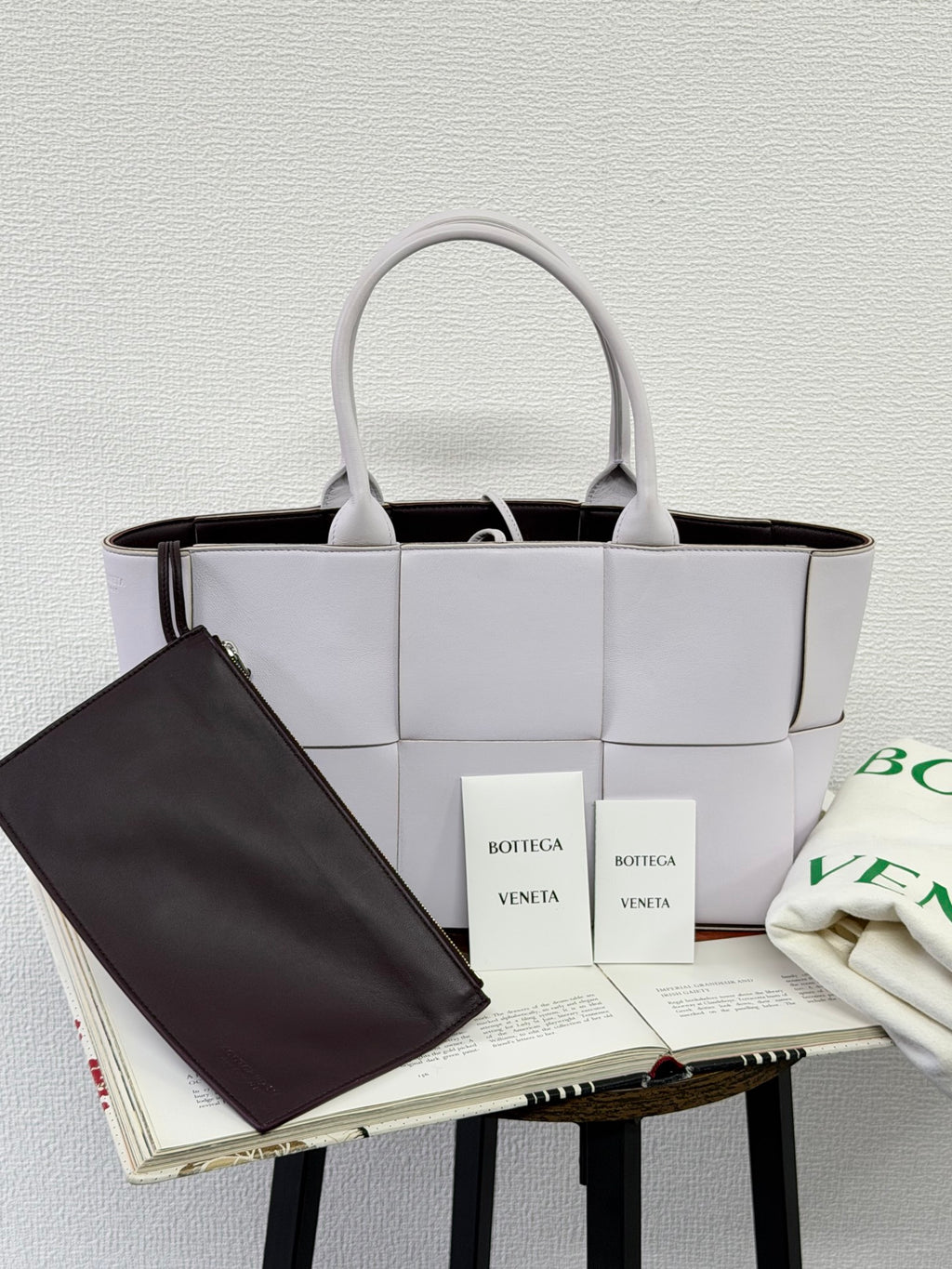 BOTTEGA VENETA Arco Violet Totebag