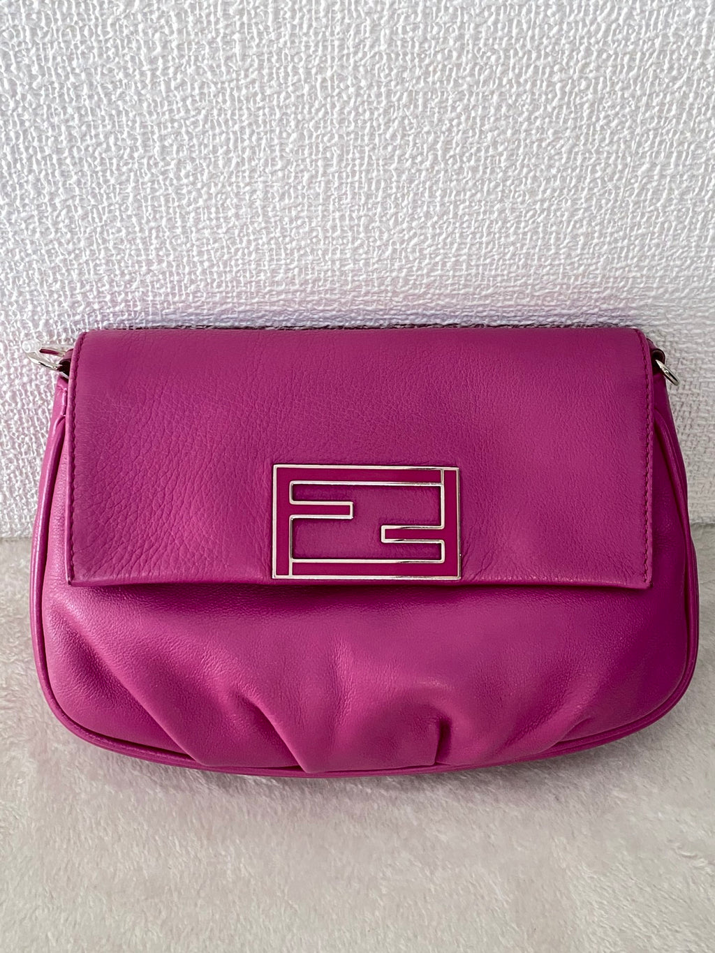 Fendi Fendista Pochette Crossbody Bag