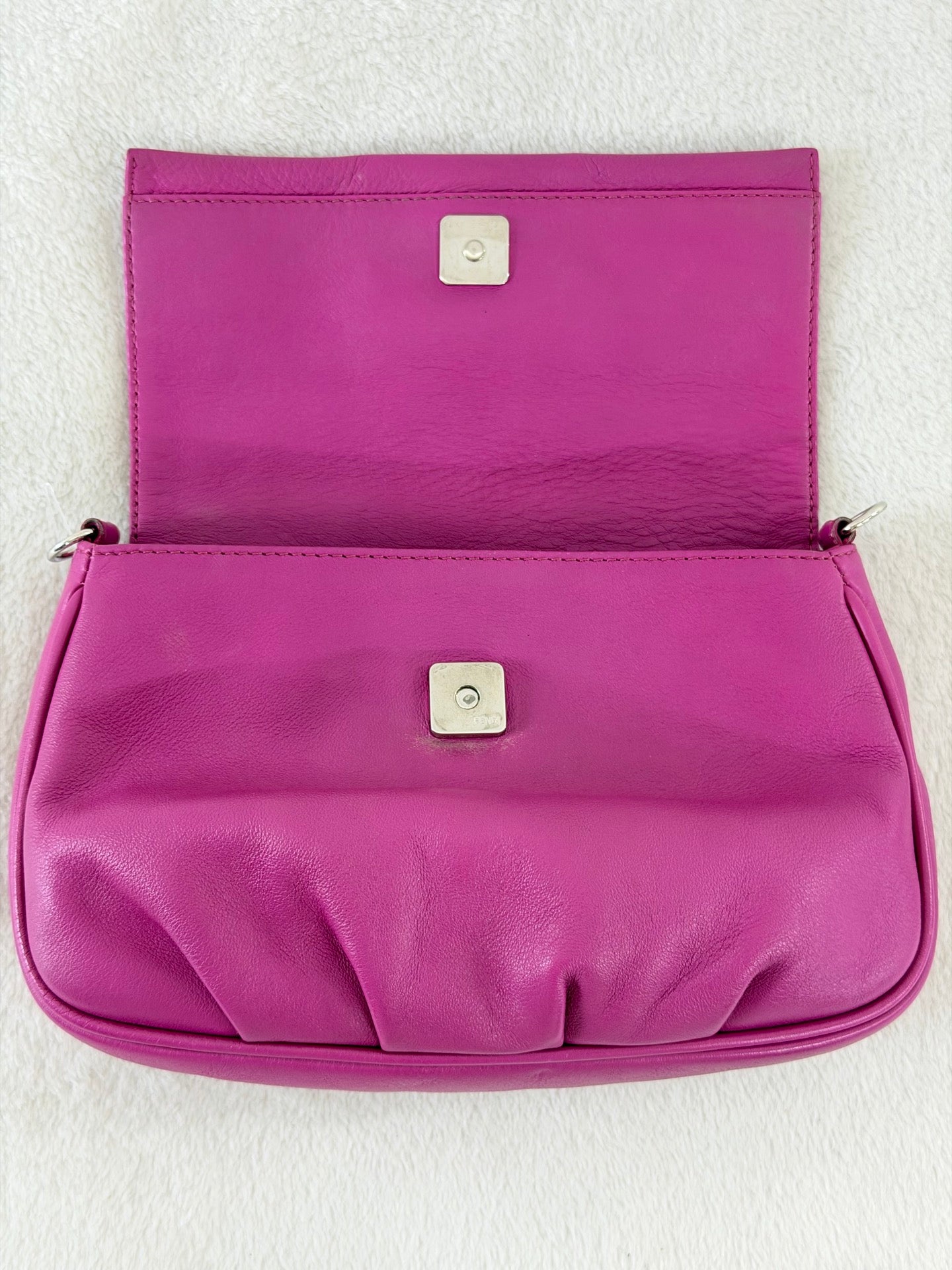Fendi Fendista Pochette Crossbody Bag