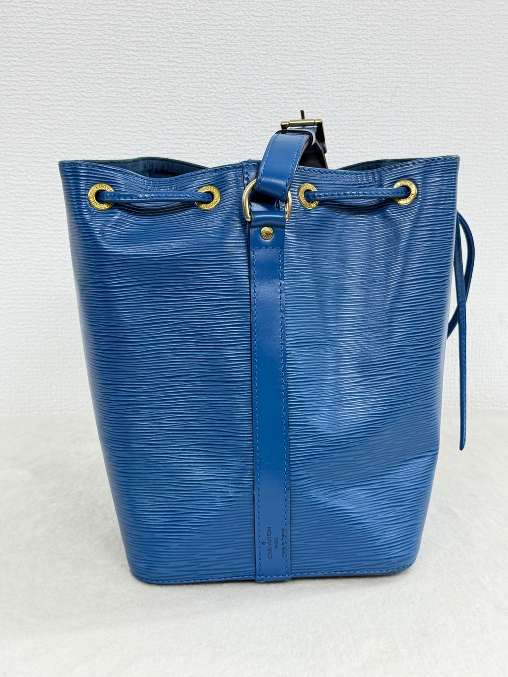 Louis Vuitton Epi Noé Bucket Bag