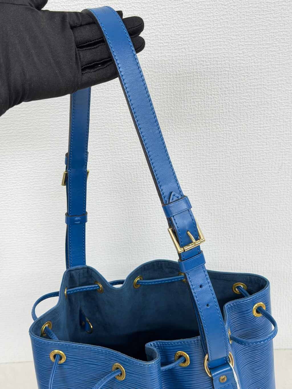 Louis Vuitton Epi Noé Bucket Bag