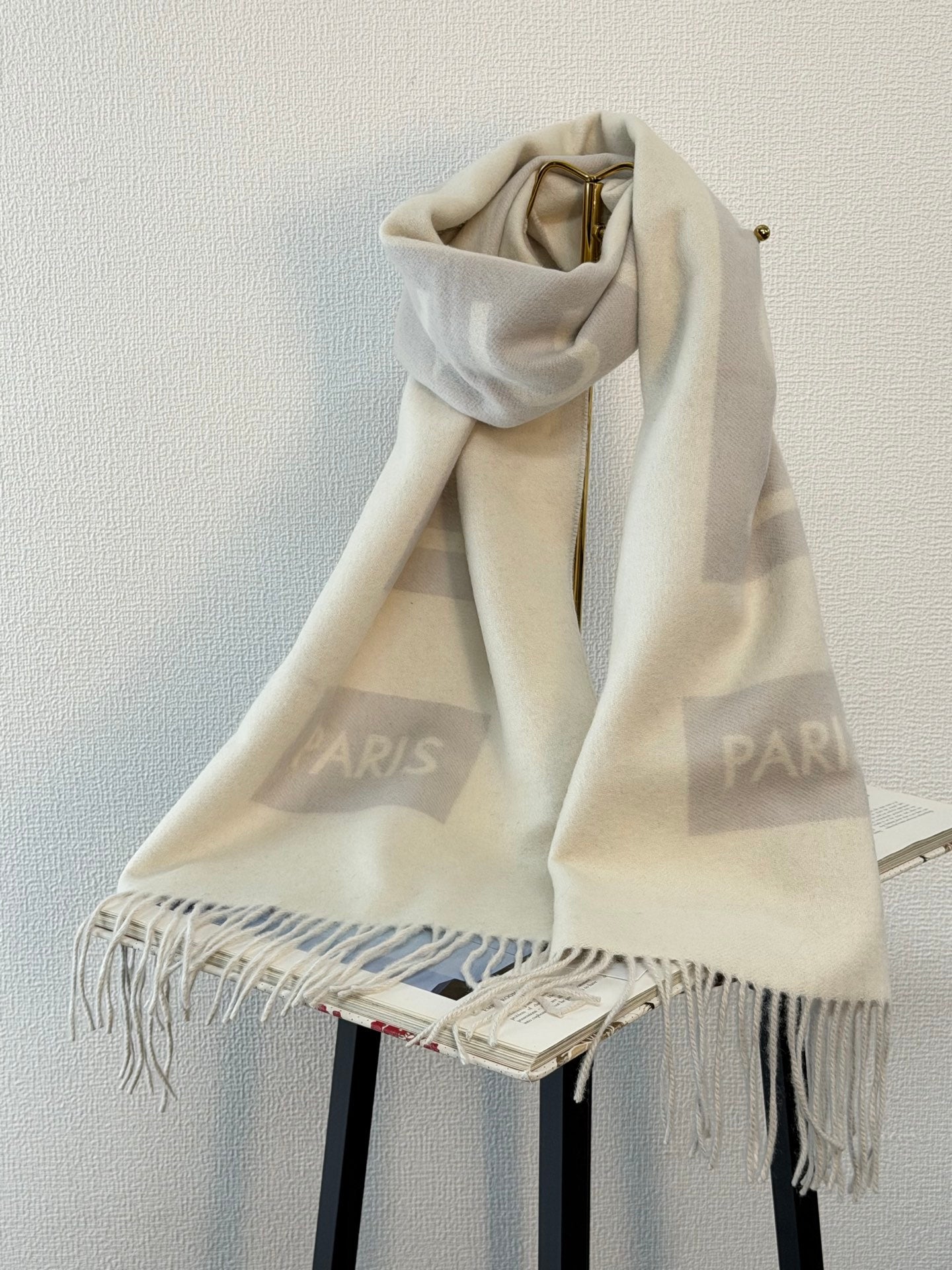 Louis Vuitton Reykjavik Cashmere Scarf
