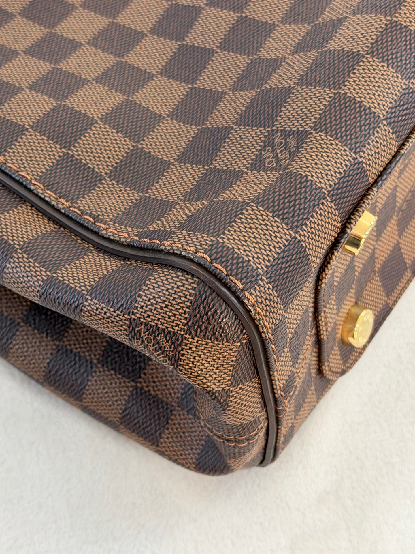 LOUIS VUITTON Damier Totebag