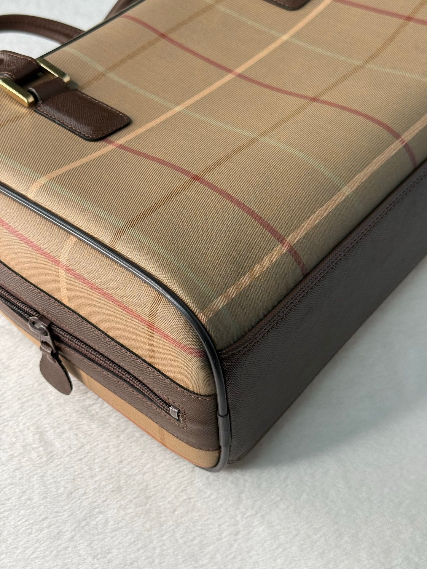 BURBERRY Check Pattern Handbag