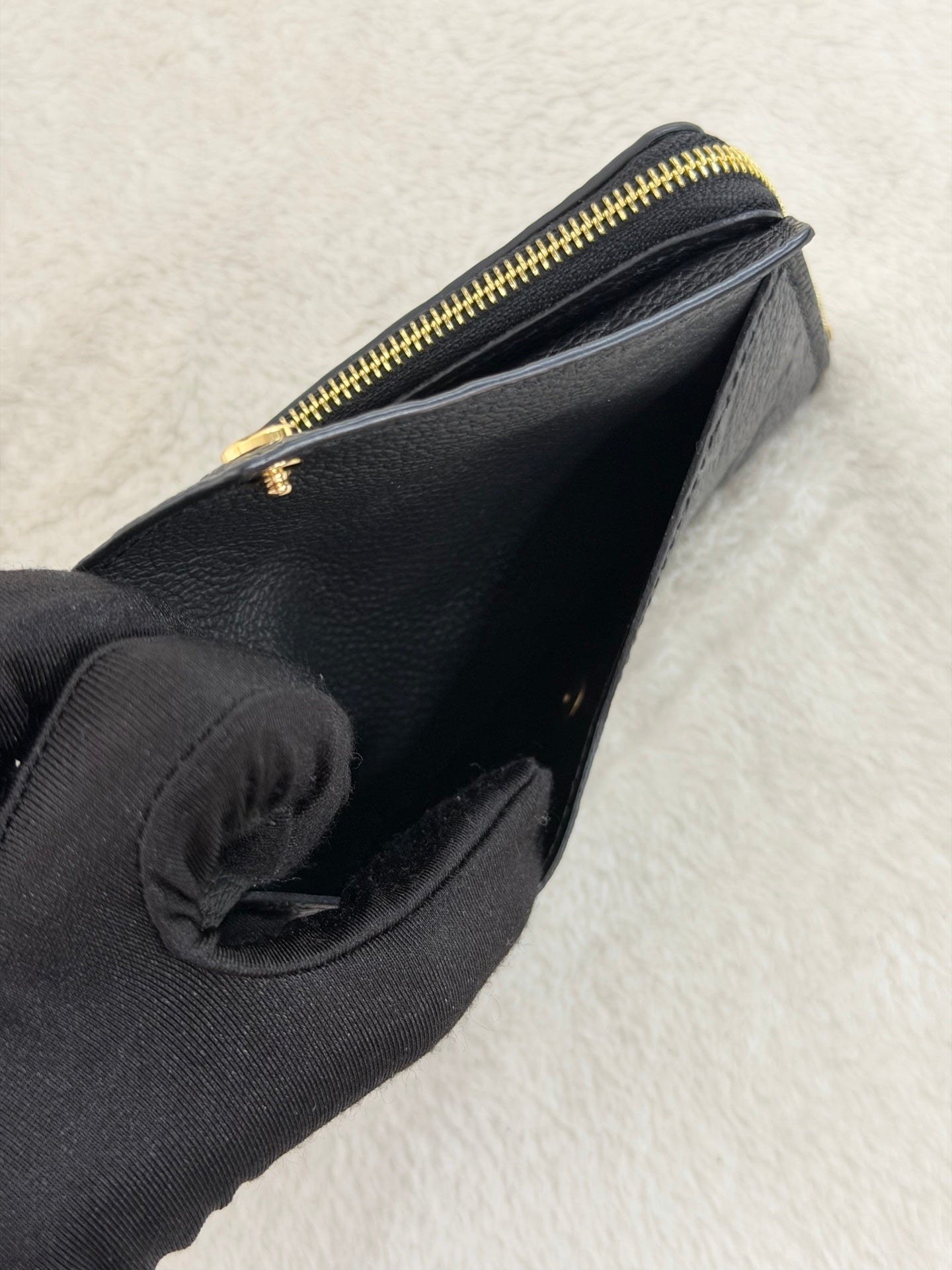 Louis Vuitton Recto Verso Card Holder Monogram Empreinte Leather Noir