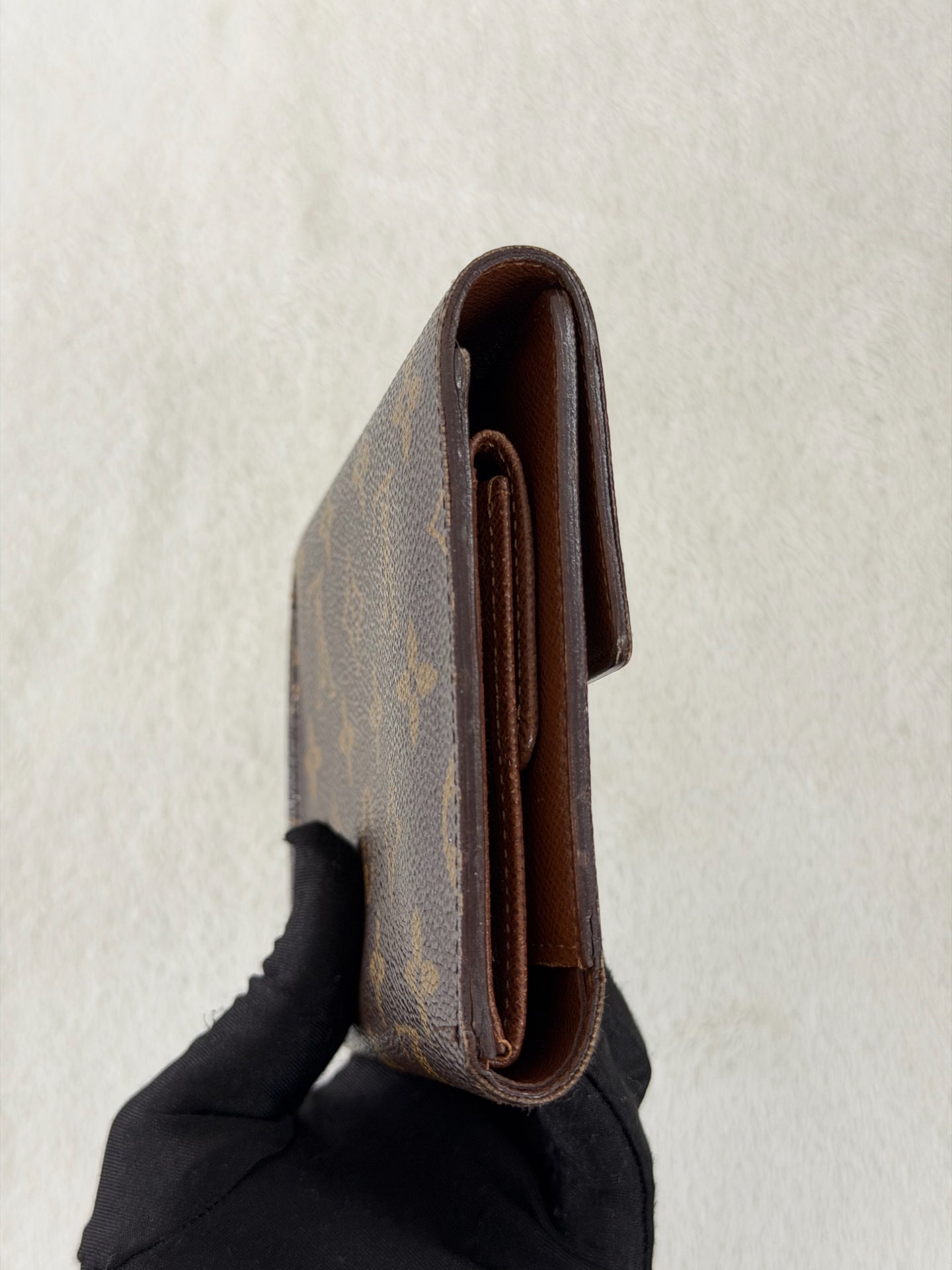 Louis Vuitton Monogram Porte Tresor Etui Papiers Wallet