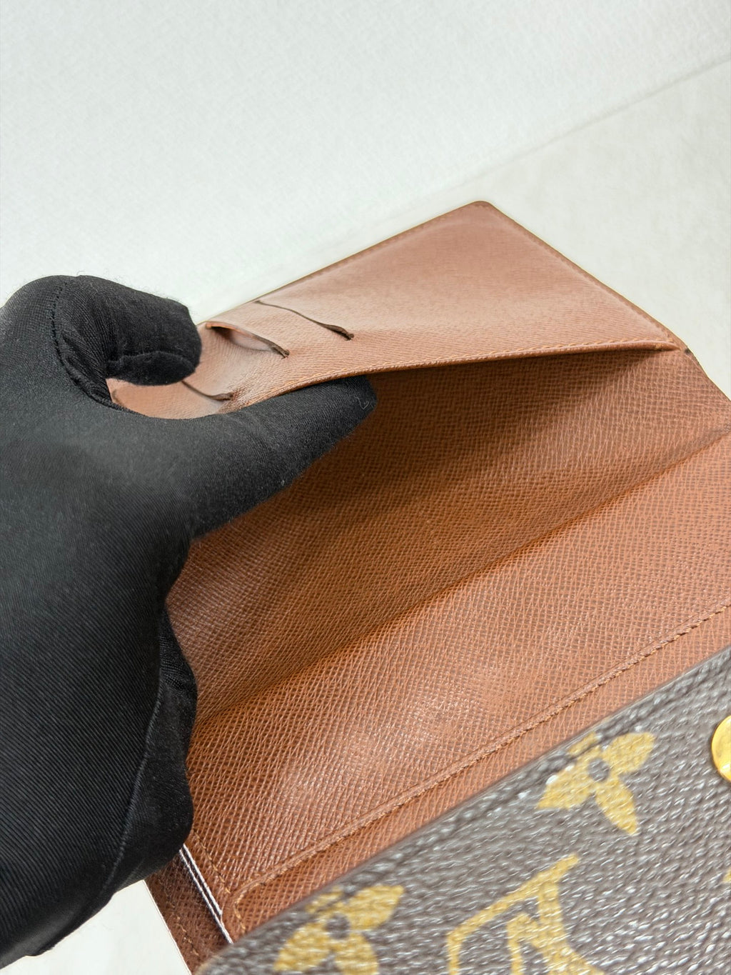 Louis Vuitton Monogram Porte Tresor Etui Papiers Wallet
