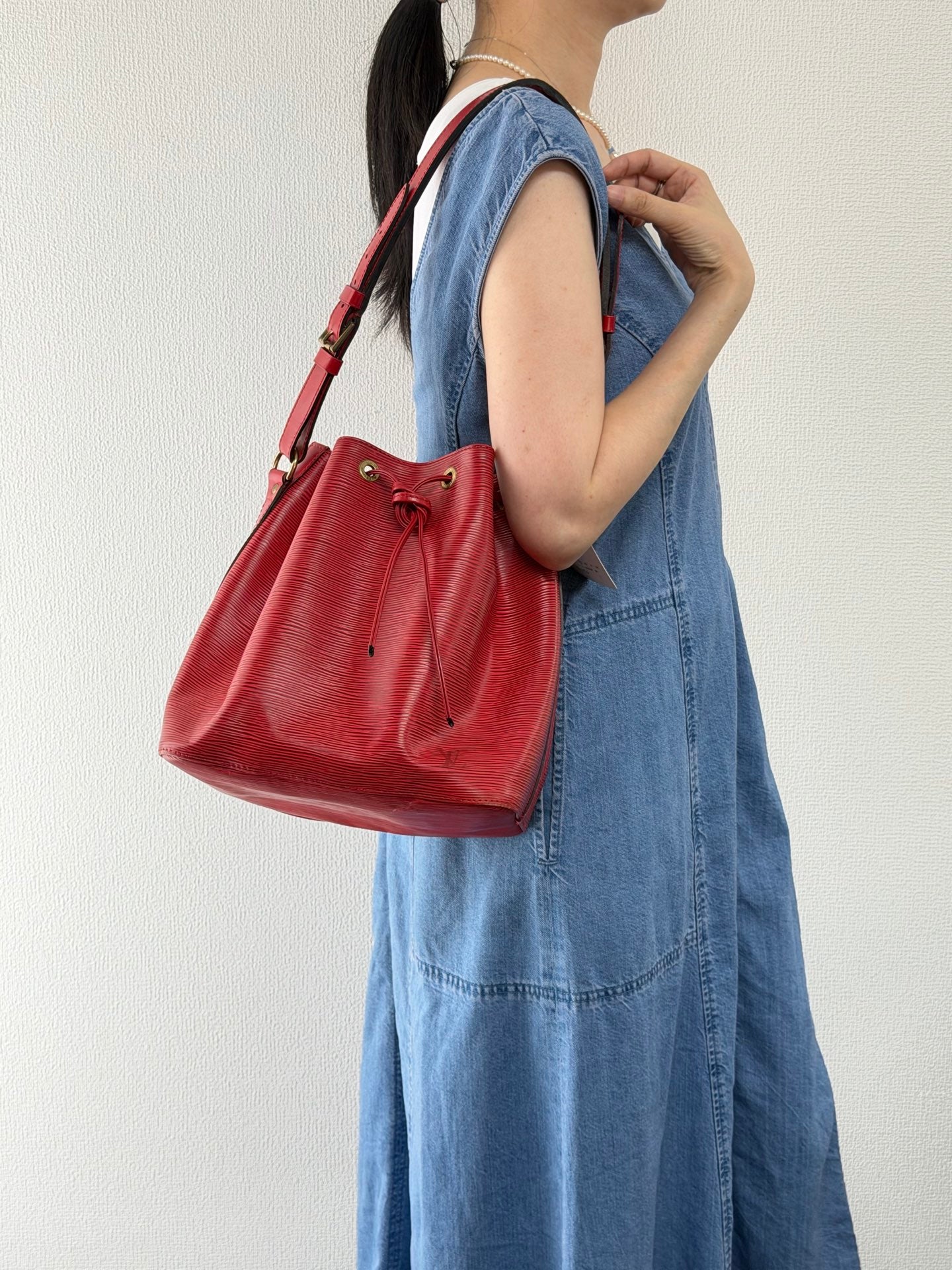Louis Vuitton Vintage Epi Petit Noe Bucket Bag Castilian Red