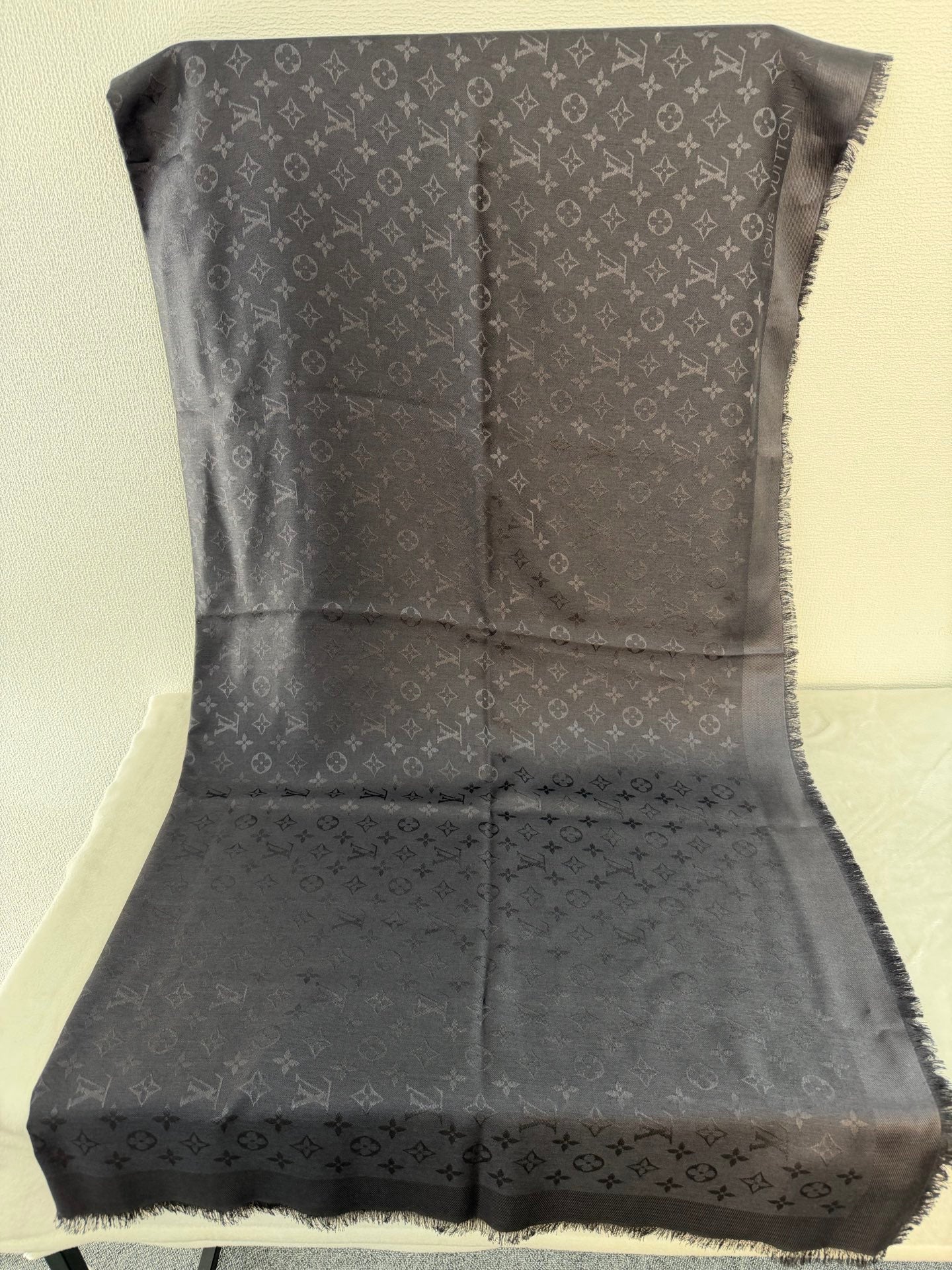 Louis Vuitton Monogram Denim Shawl Anthracite