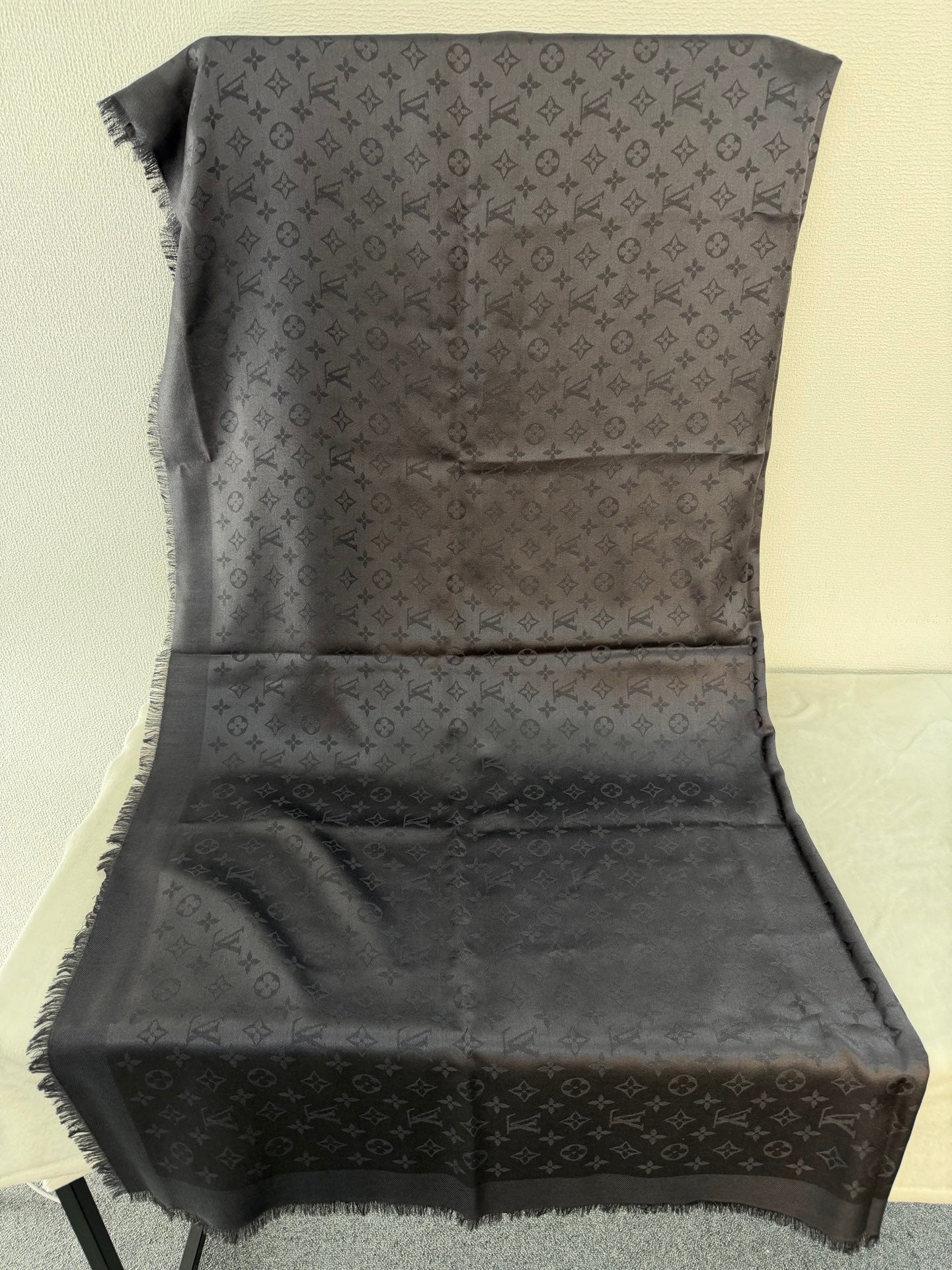 Louis Vuitton Monogram Denim Shawl Anthracite