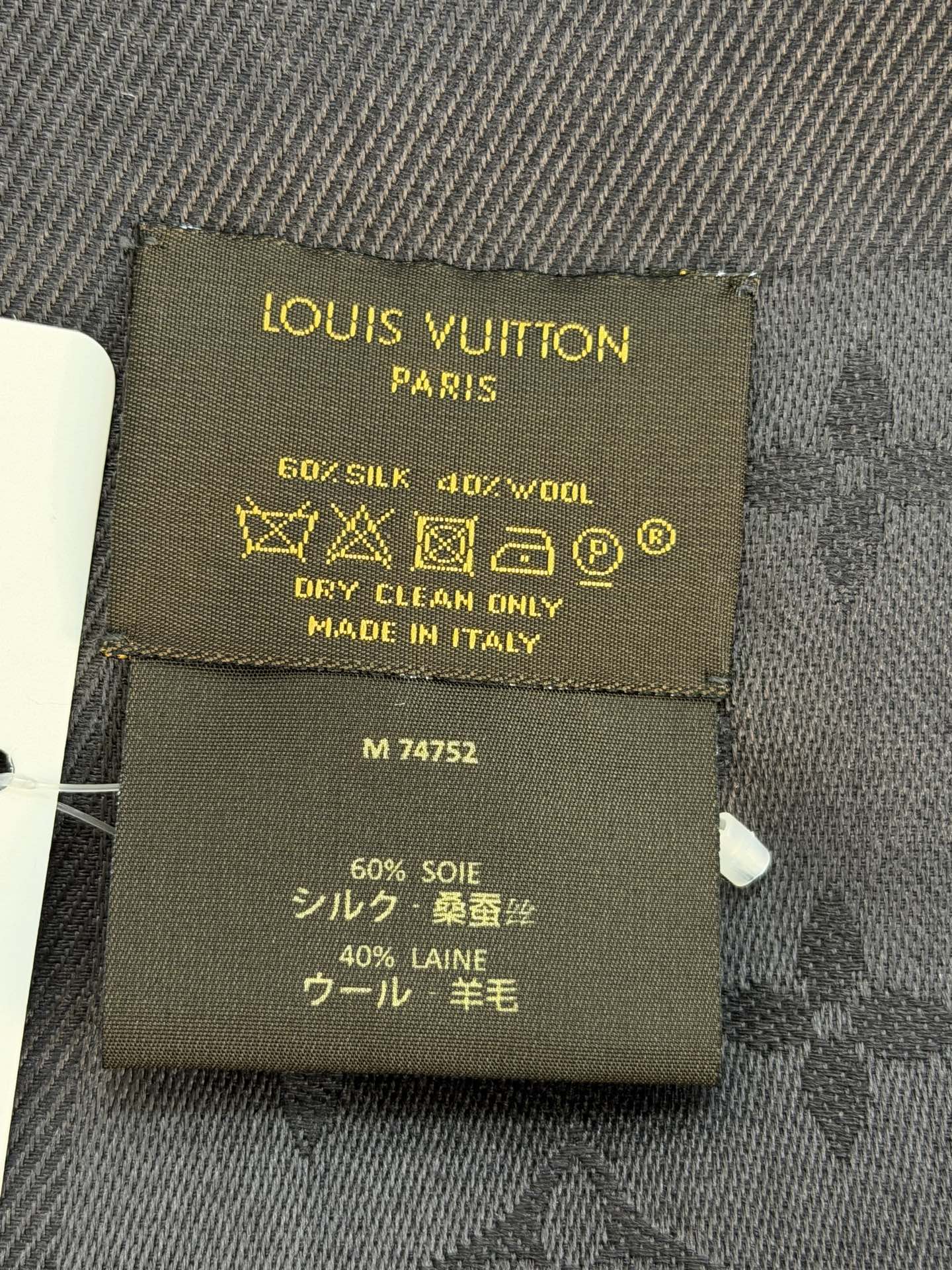 Louis Vuitton Monogram Denim Shawl Anthracite