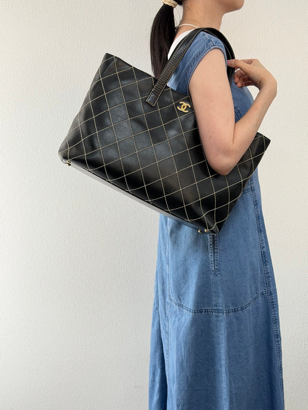 Chanel Vintage Wild Stitch Calfskin Tote Bag Black