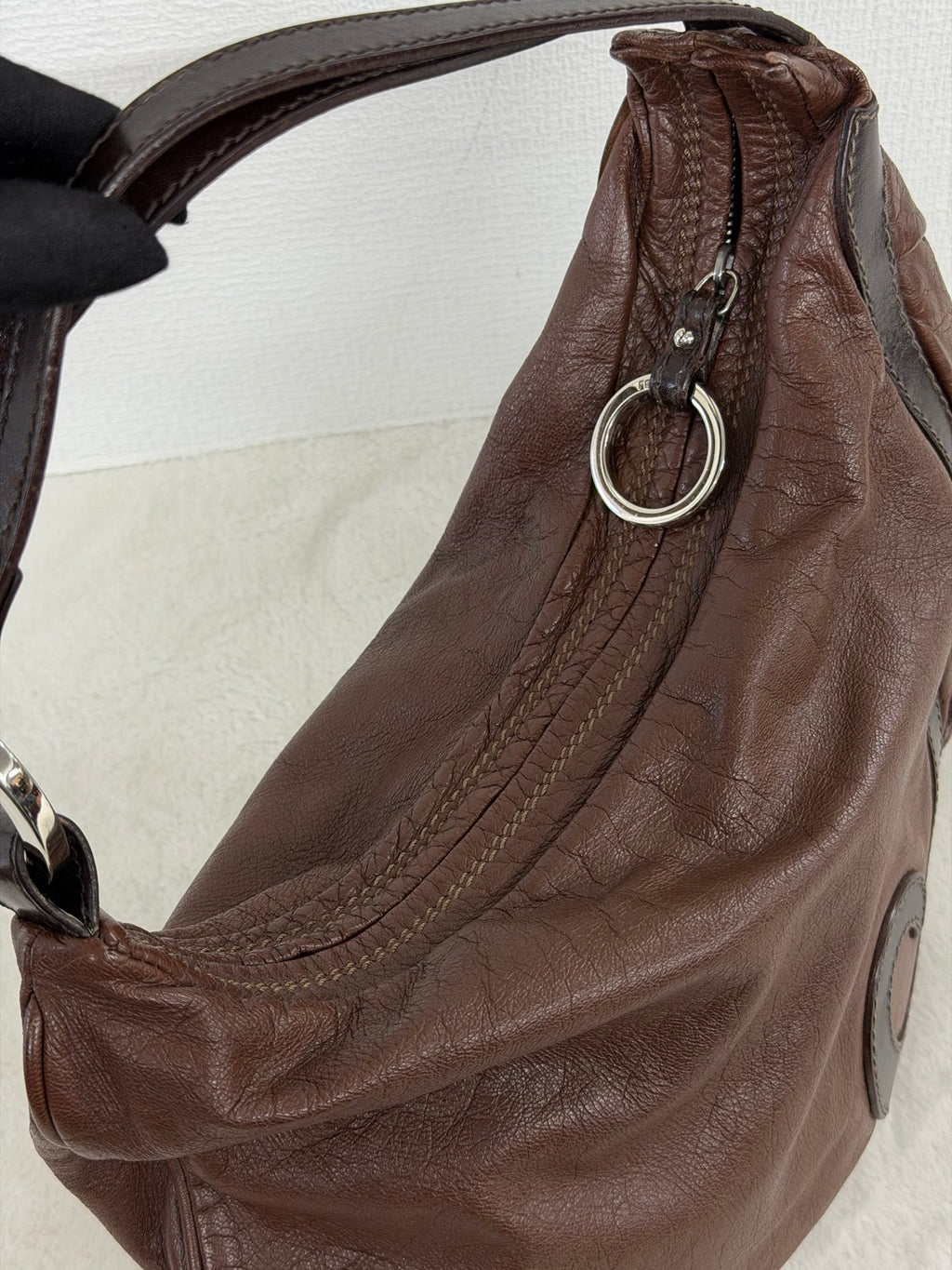 Fendi Vintage Oyster Leather Hobo Shoulder Bag Brown