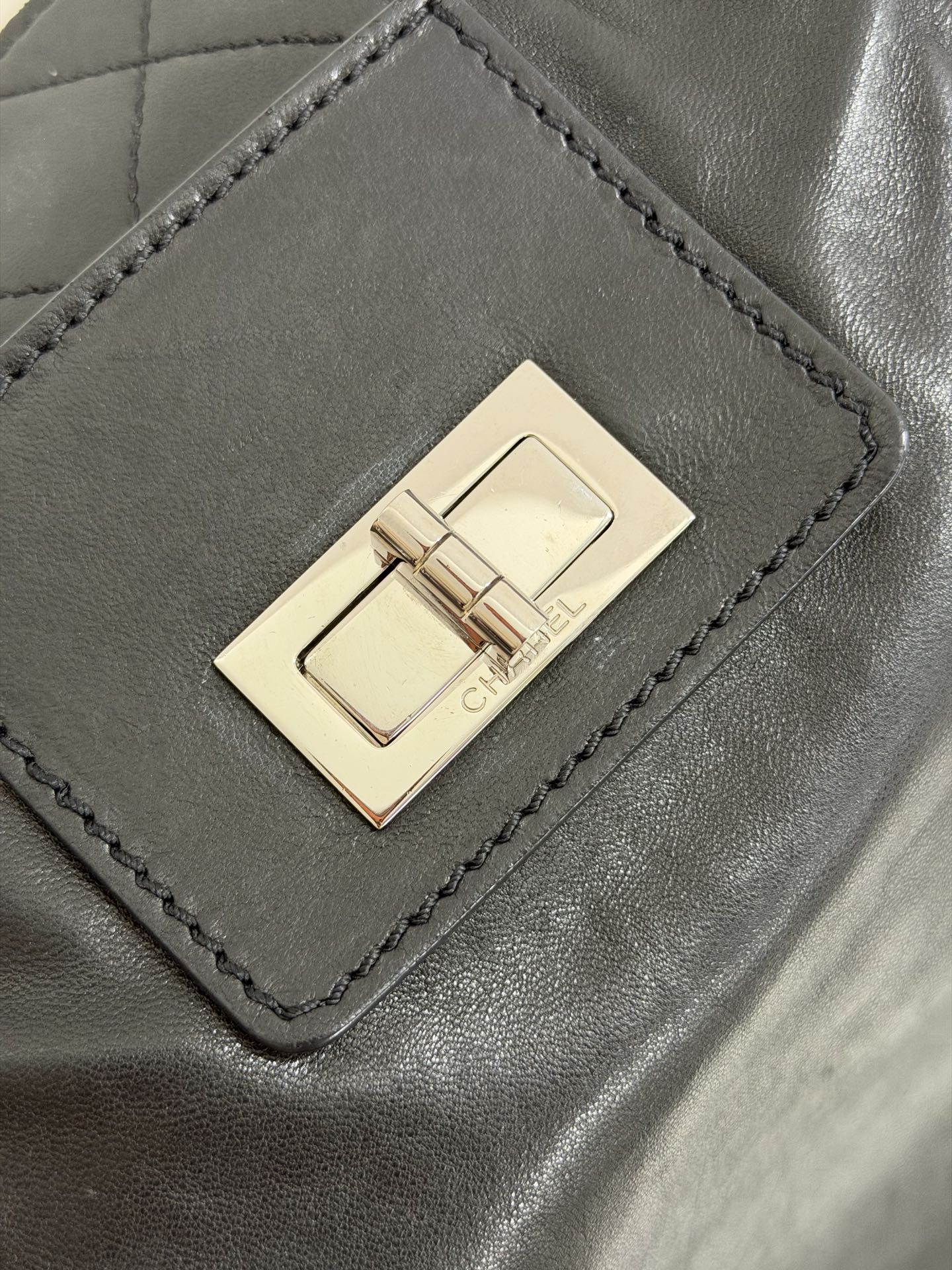 CHANEL 2.55 Collection Leather Totebag