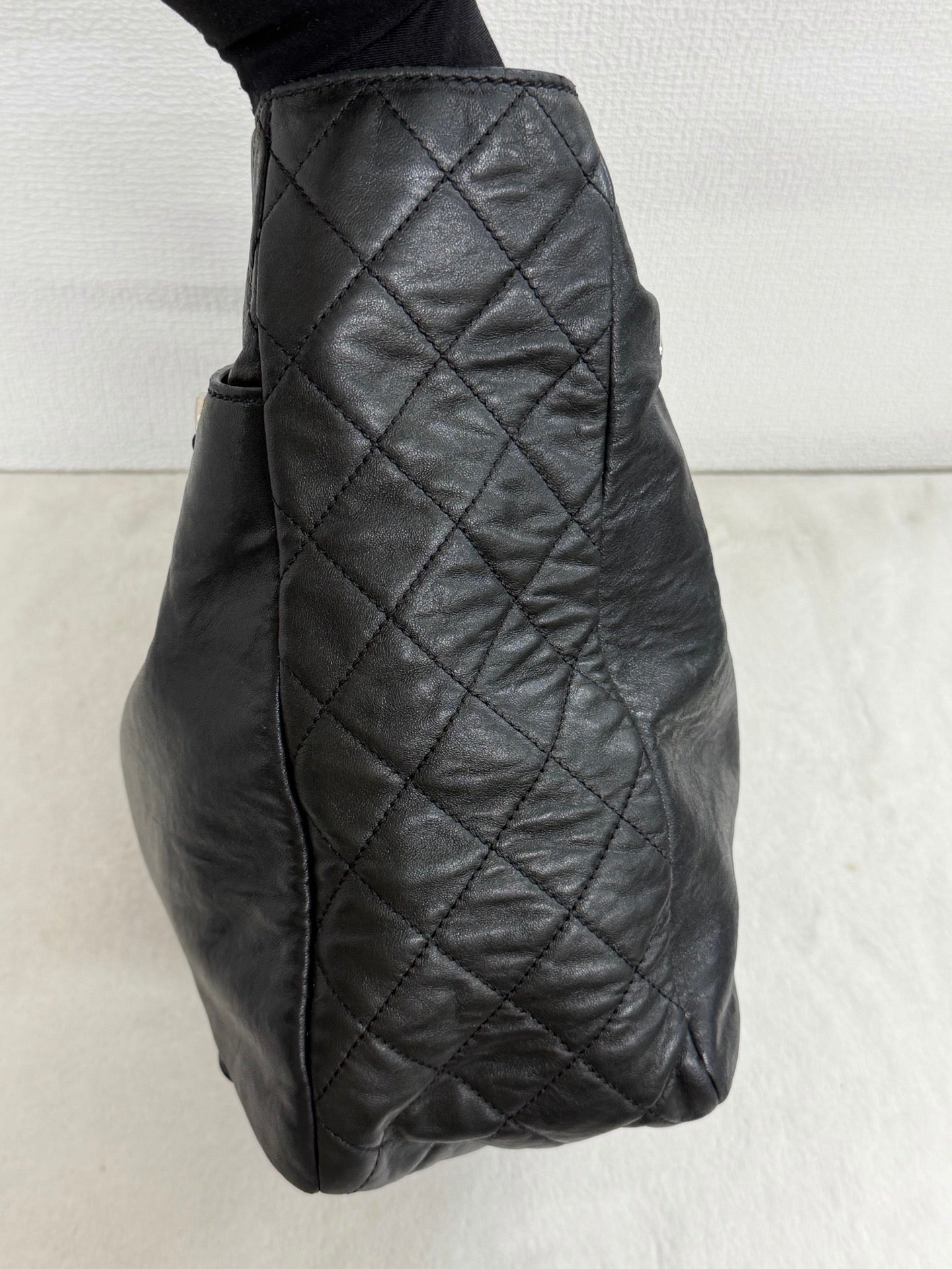CHANEL 2.55 Collection Leather Totebag