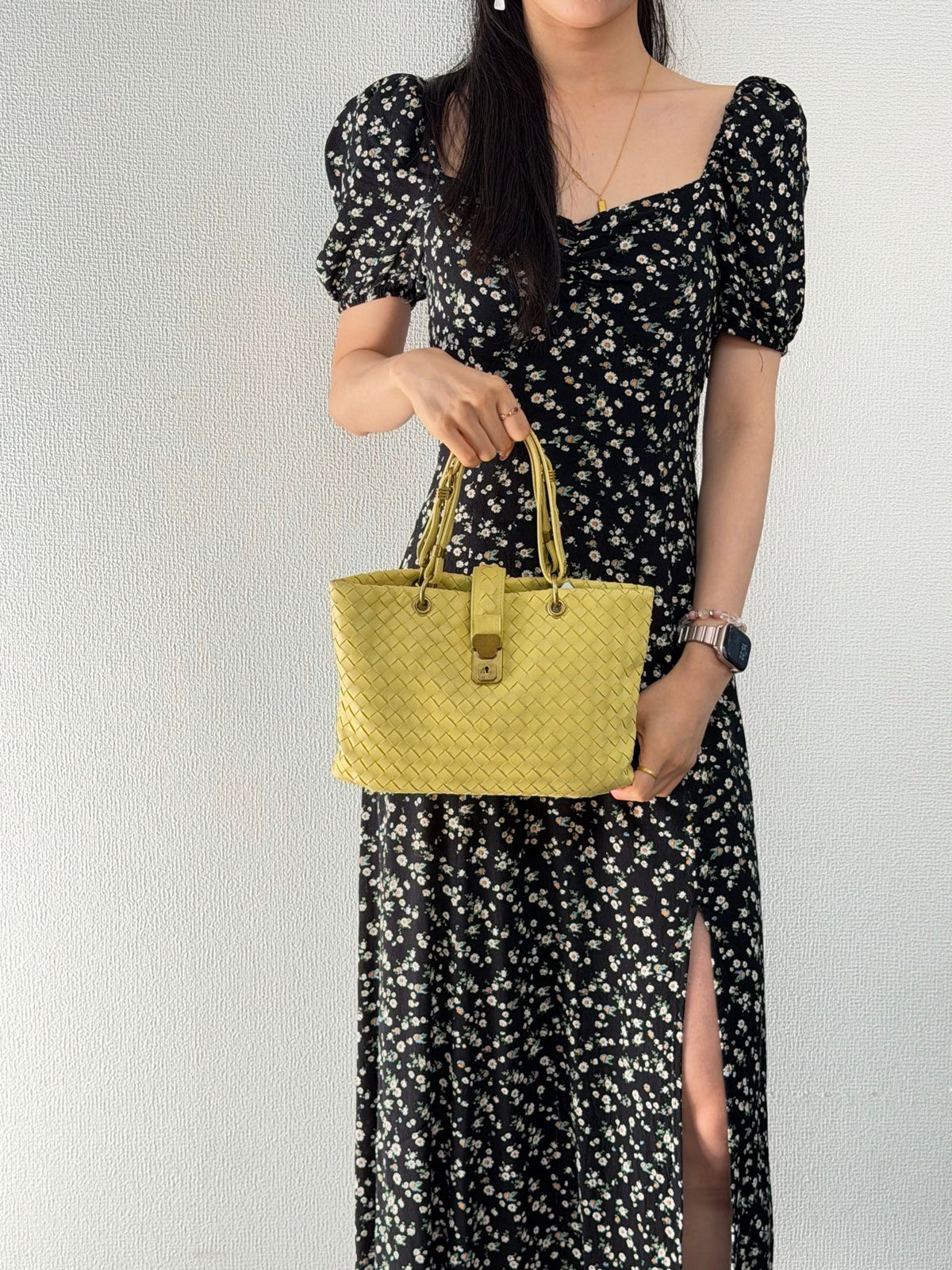BOTTEGA VENETA Intrecciato Andiamo Genuine Handbag