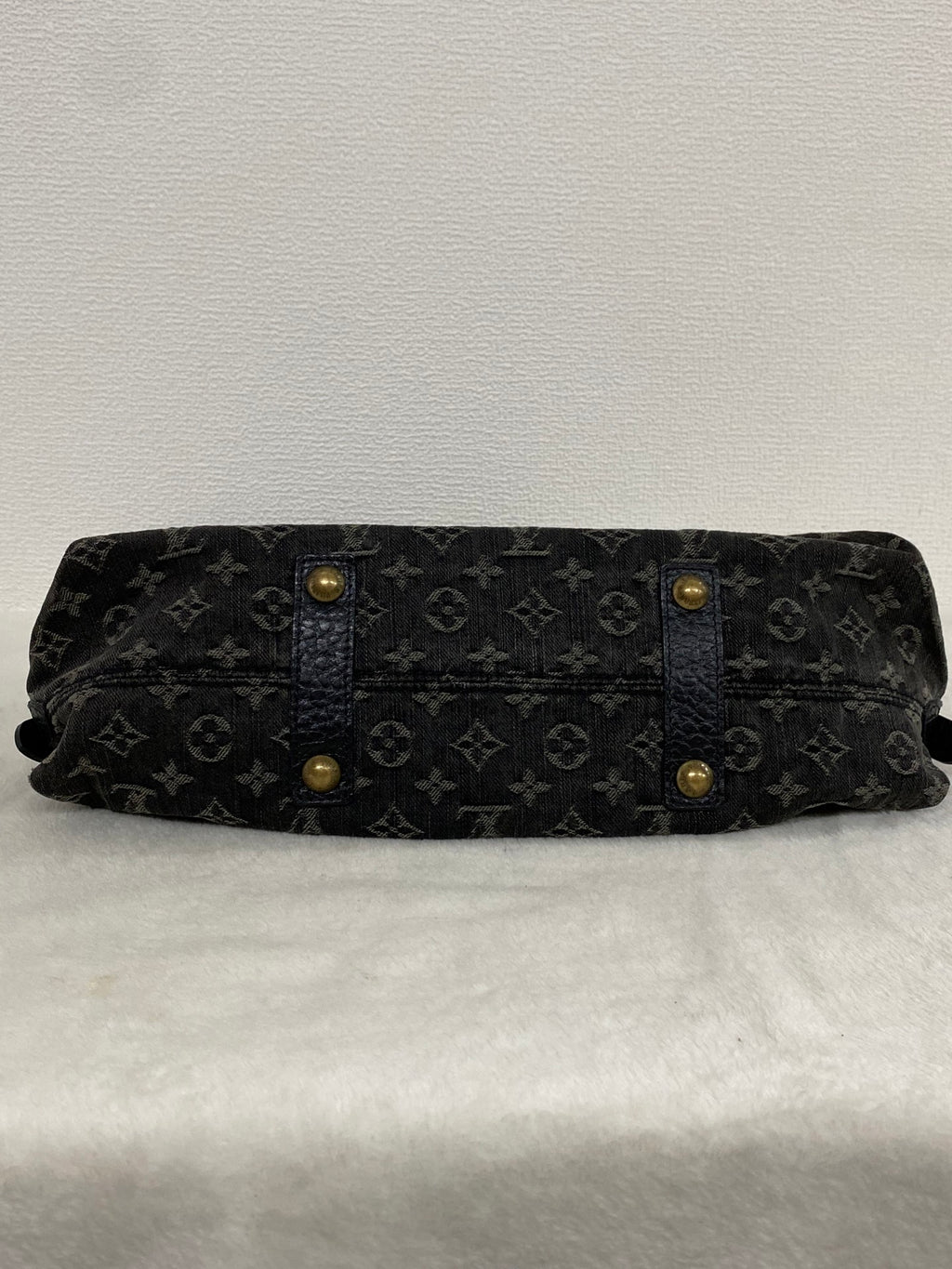 Louis Vuitton Neo Cabby MM Monogram Denim Noir