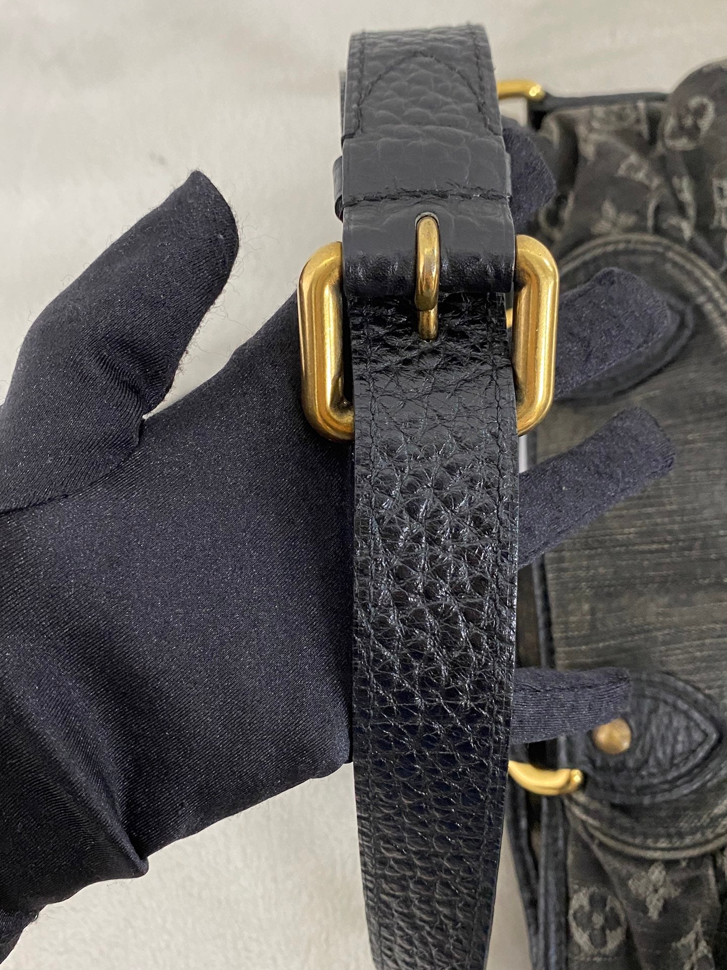 Louis Vuitton Neo Cabby MM Monogram Denim Noir