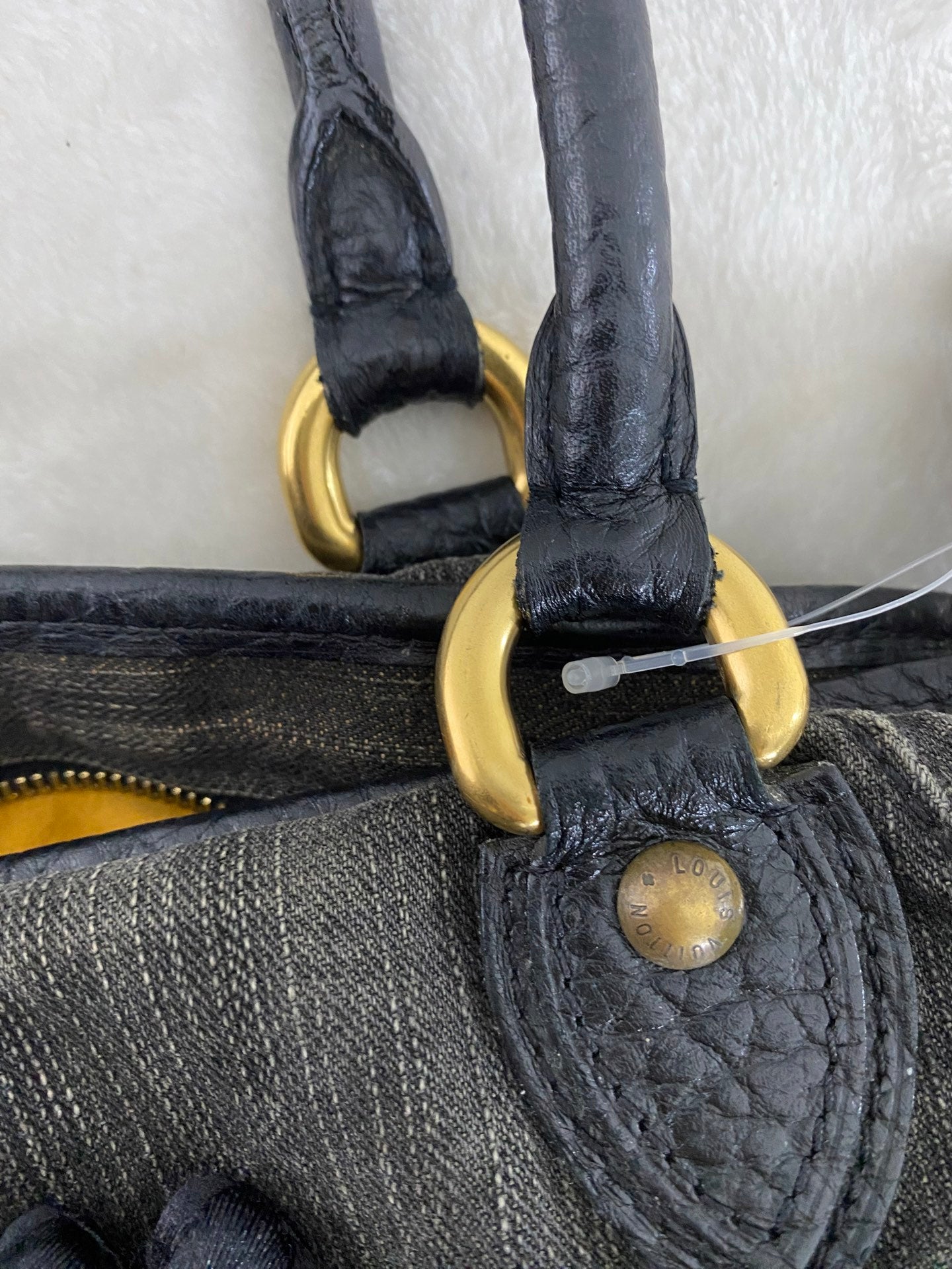Louis Vuitton Neo Cabby MM Monogram Denim Noir