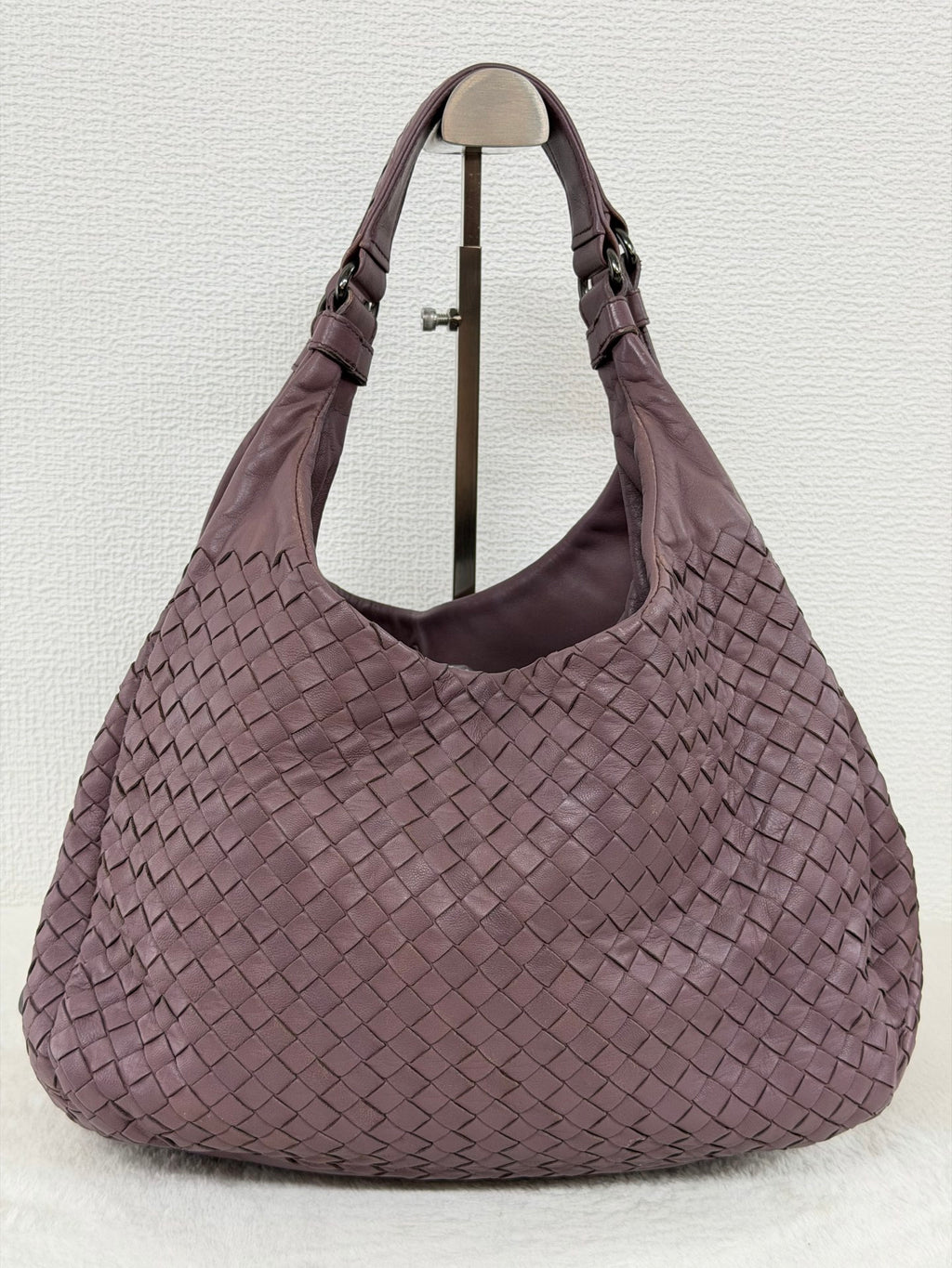 Bottega Veneta Intrecciato Nappa Campana Bag