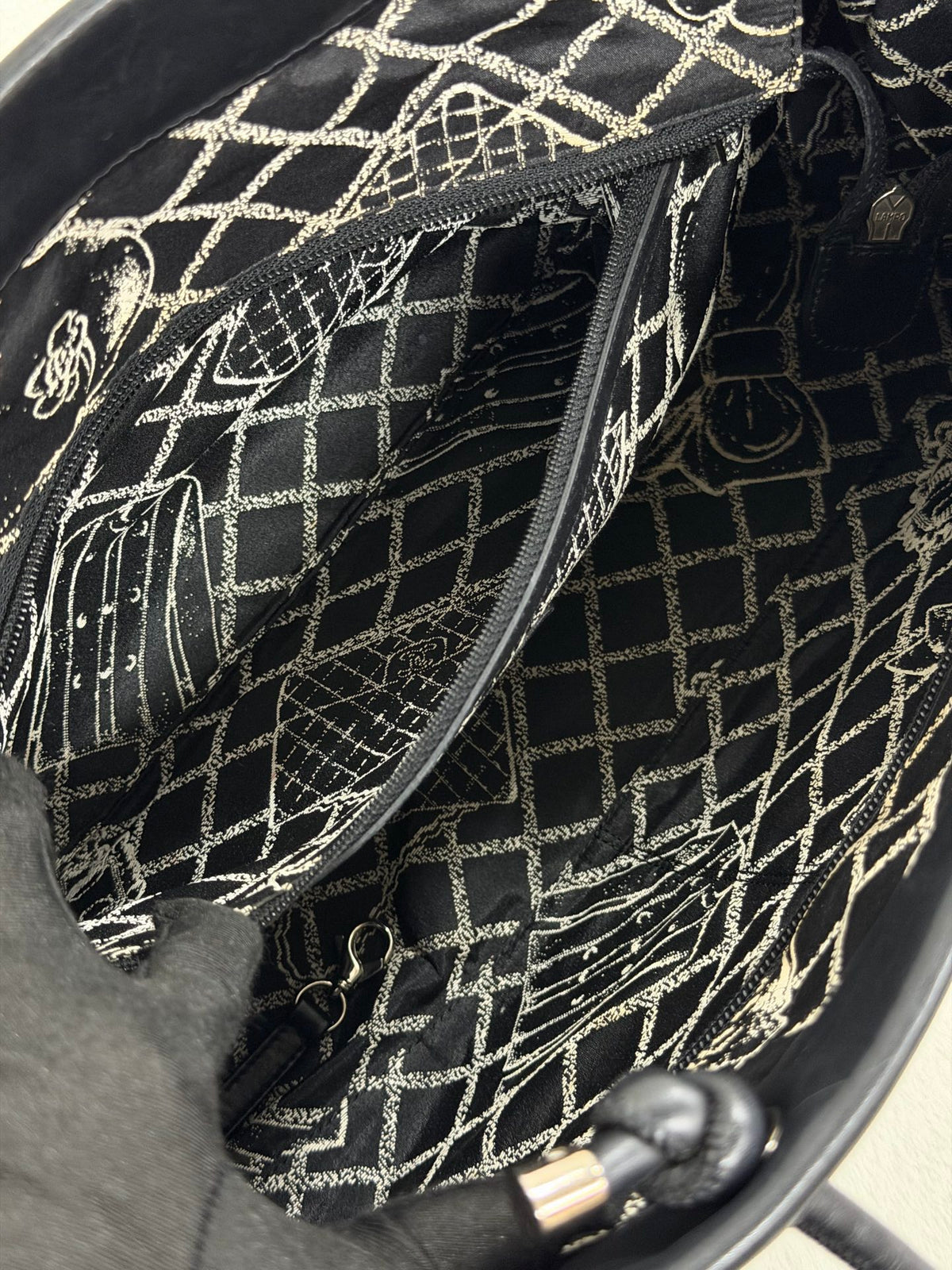 Chanel Essential 31 Rue Cambon Shopping Tote Bag