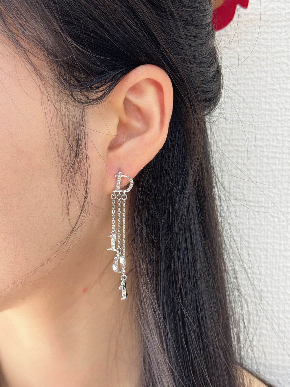 CHRISTIAN DIOR Pairs Earring