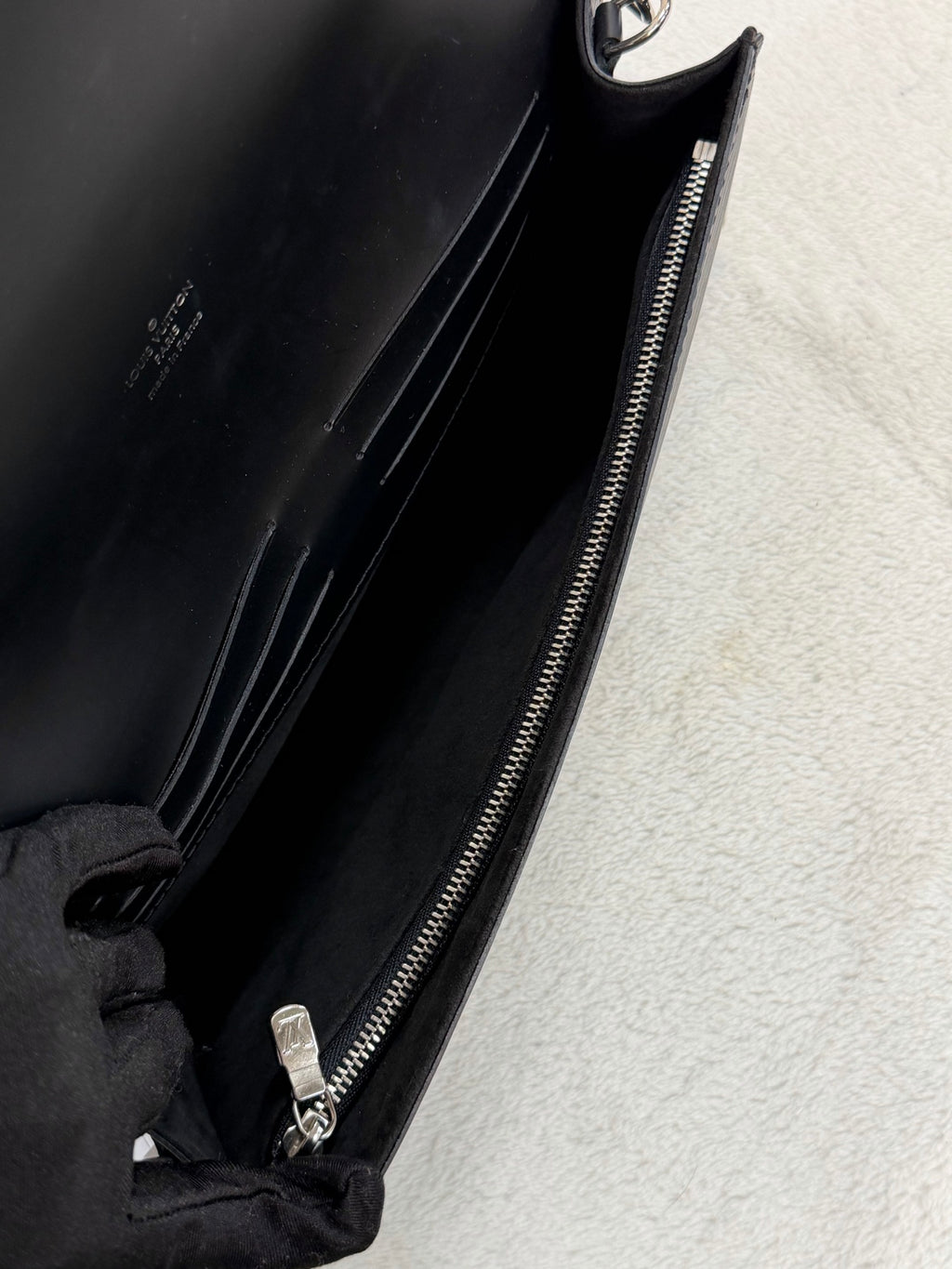 Louis Vuitton Epi Leather Sévigné Clutch Bag